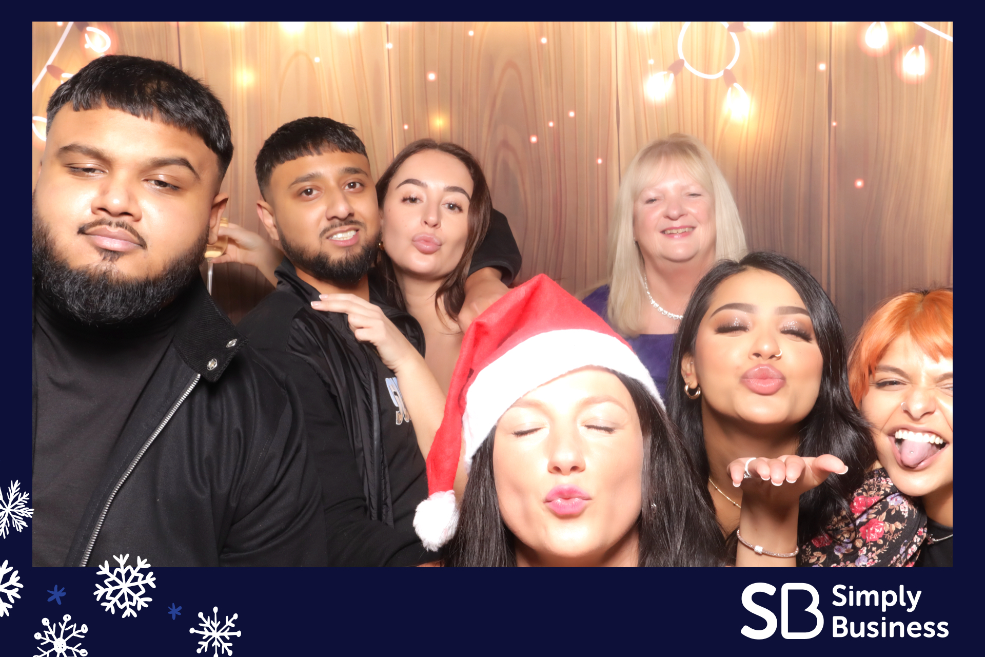 Simply Business Christmas 2023 | View more photos from the event at gallery.imprintphotobooths.co.uk/u/Imprint-Photobooths/Simply-Business-Christmas-2023
