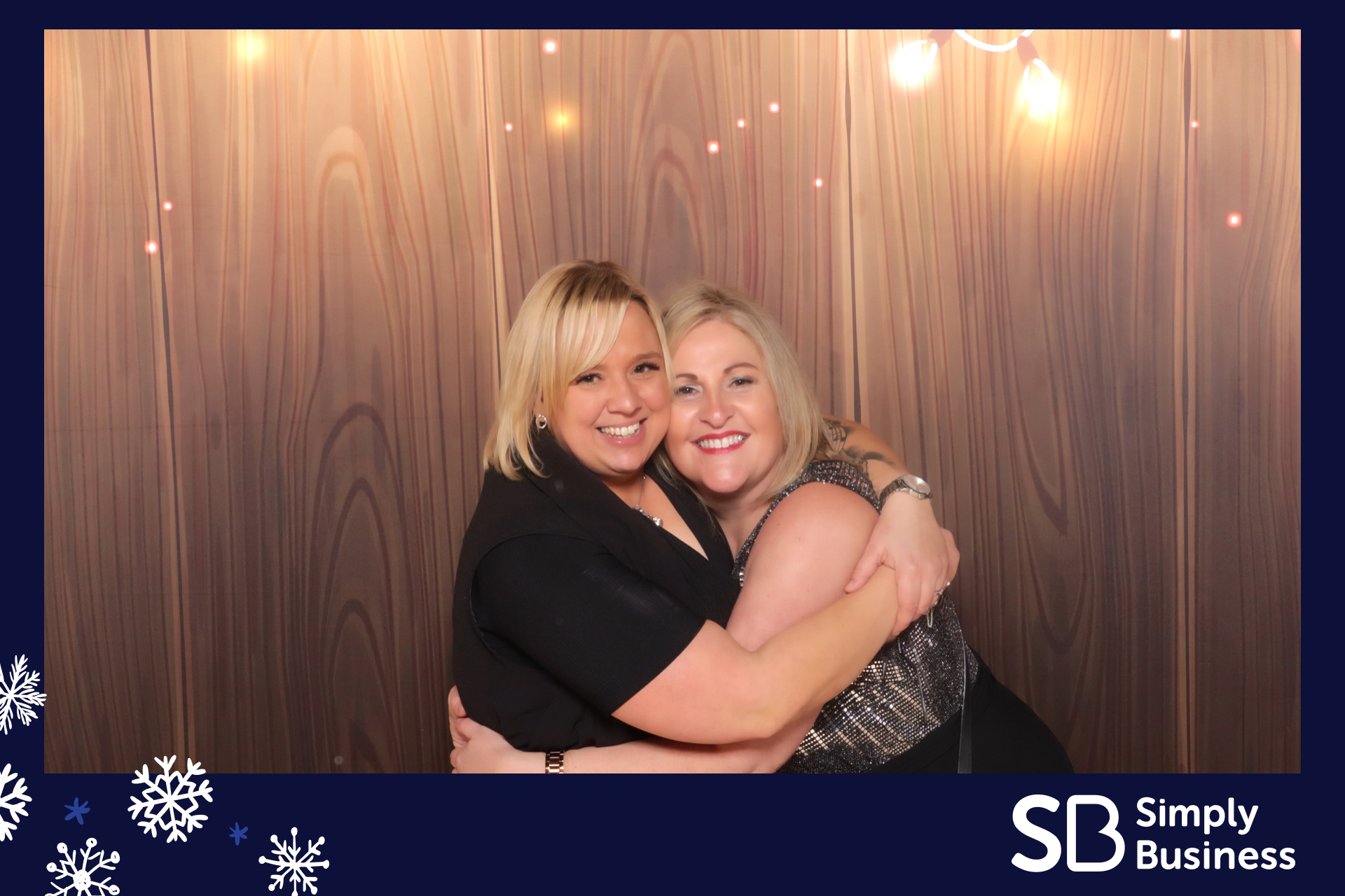 Simply Business Christmas 2023 | View more photos from the event at gallery.imprintphotobooths.co.uk/u/Imprint-Photobooths/Simply-Business-Christmas-2023