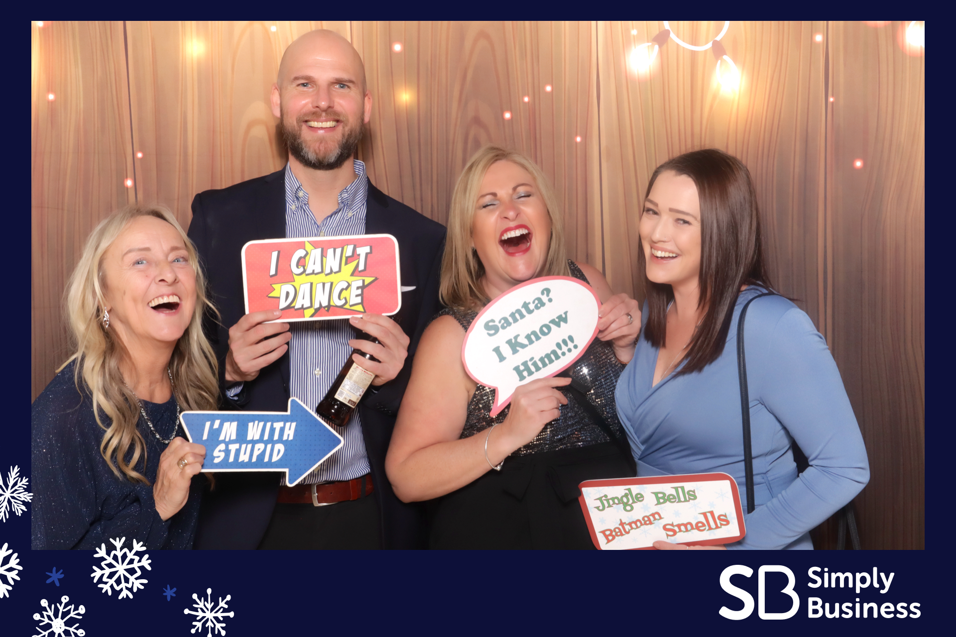 Simply Business Christmas 2023 | View more photos from the event at gallery.imprintphotobooths.co.uk/u/Imprint-Photobooths/Simply-Business-Christmas-2023
