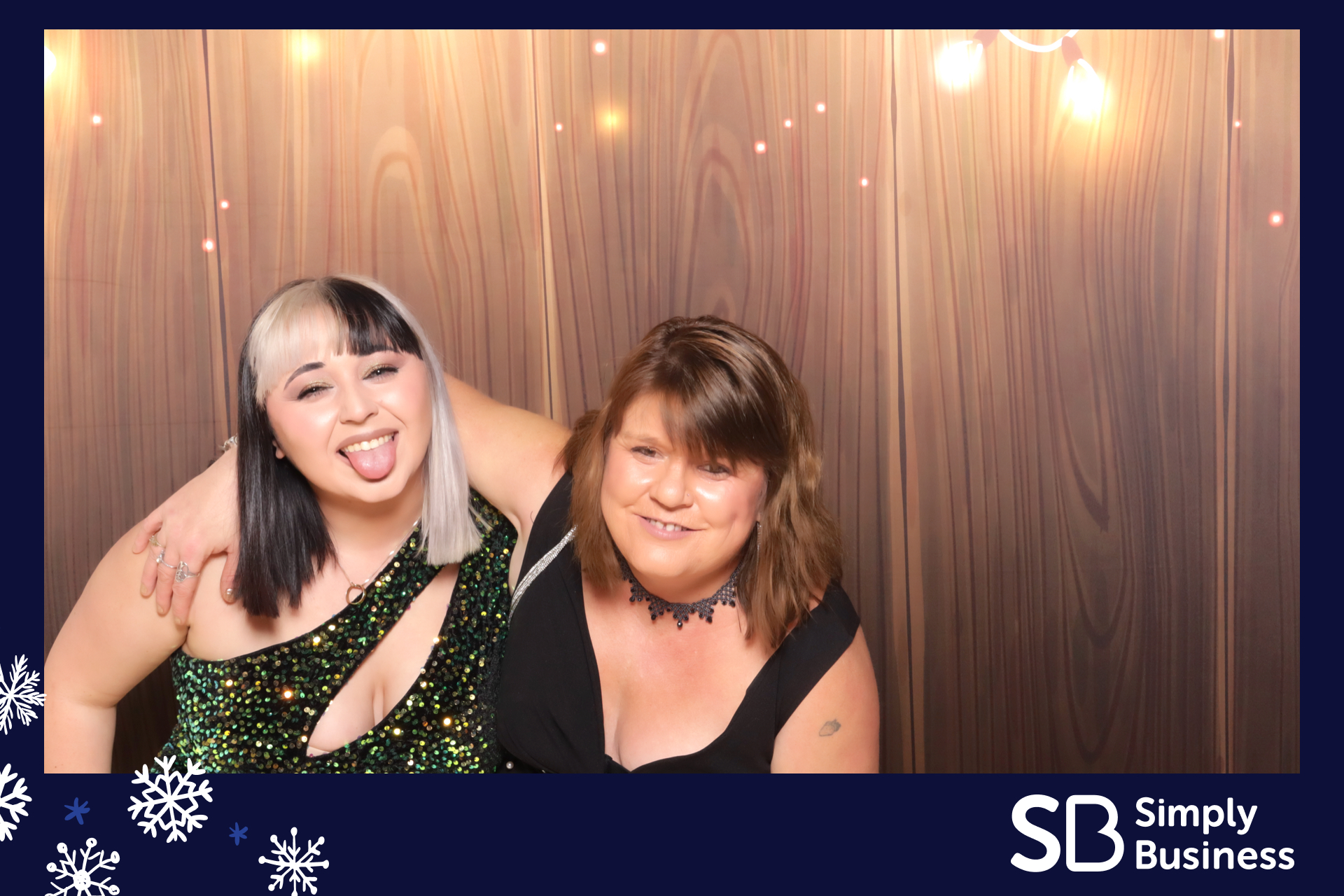 Simply Business Christmas 2023 | View more photos from the event at gallery.imprintphotobooths.co.uk/u/Imprint-Photobooths/Simply-Business-Christmas-2023
