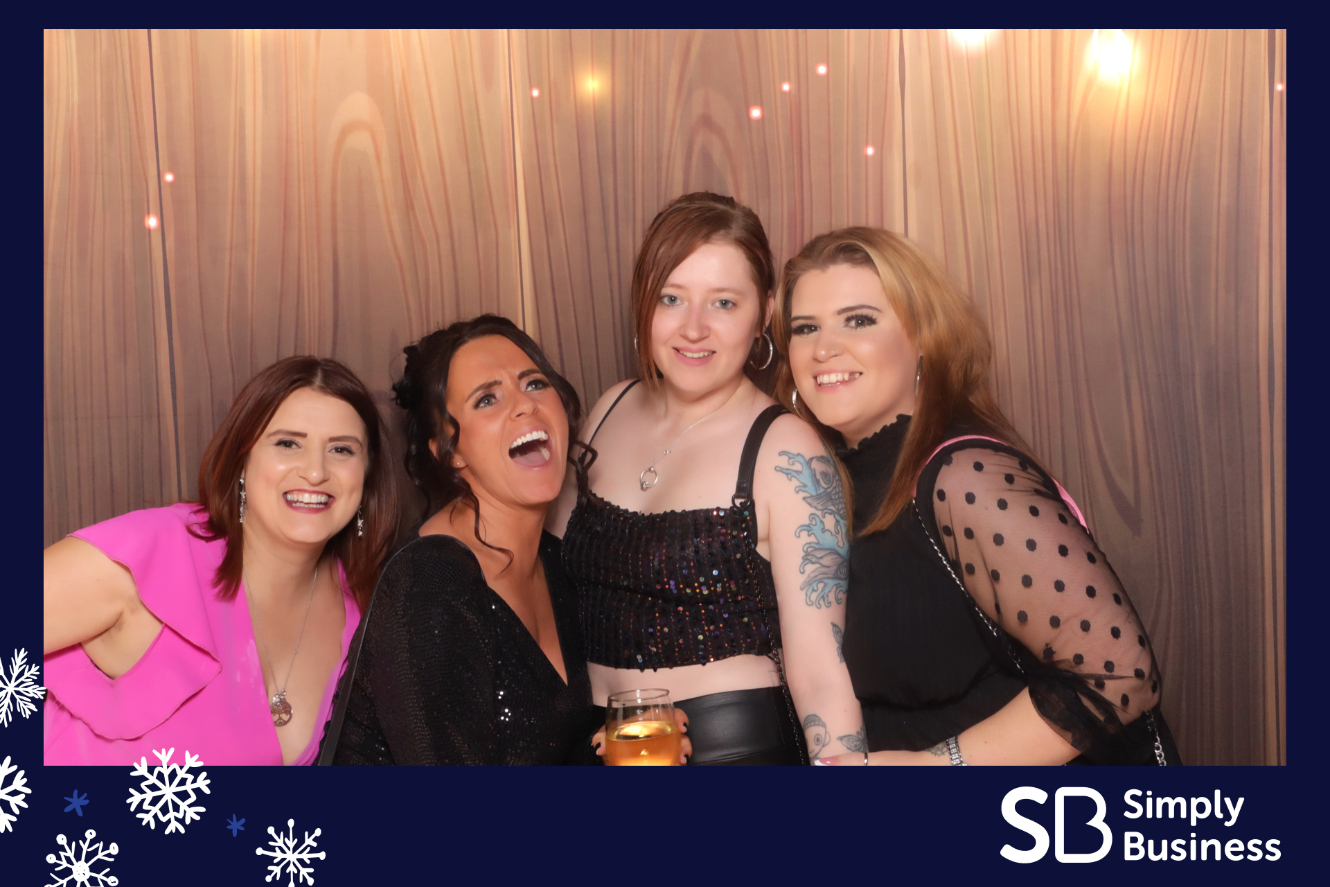 Simply Business Christmas 2023 | View more photos from the event at gallery.imprintphotobooths.co.uk/u/Imprint-Photobooths/Simply-Business-Christmas-2023