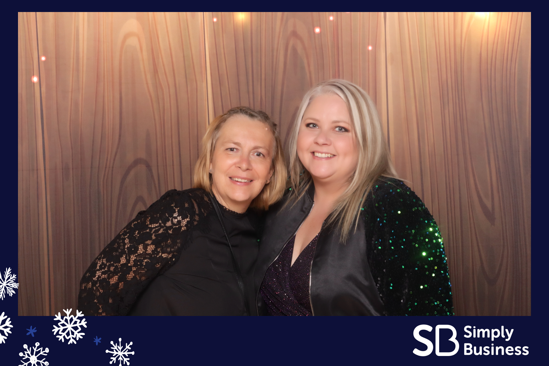 Simply Business Christmas 2023 | View more photos from the event at gallery.imprintphotobooths.co.uk/u/Imprint-Photobooths/Simply-Business-Christmas-2023