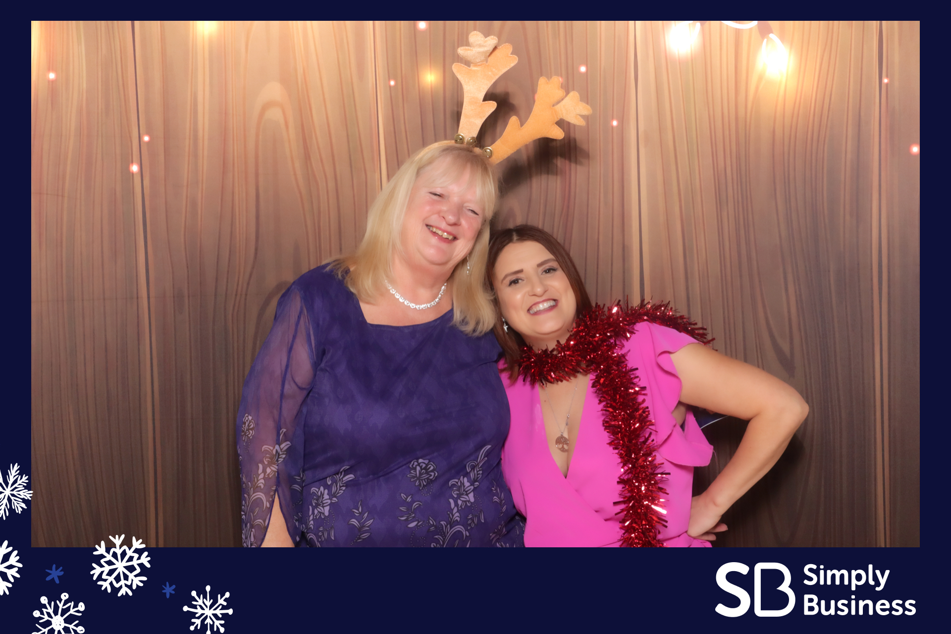 Simply Business Christmas 2023 | View more photos from the event at gallery.imprintphotobooths.co.uk/u/Imprint-Photobooths/Simply-Business-Christmas-2023