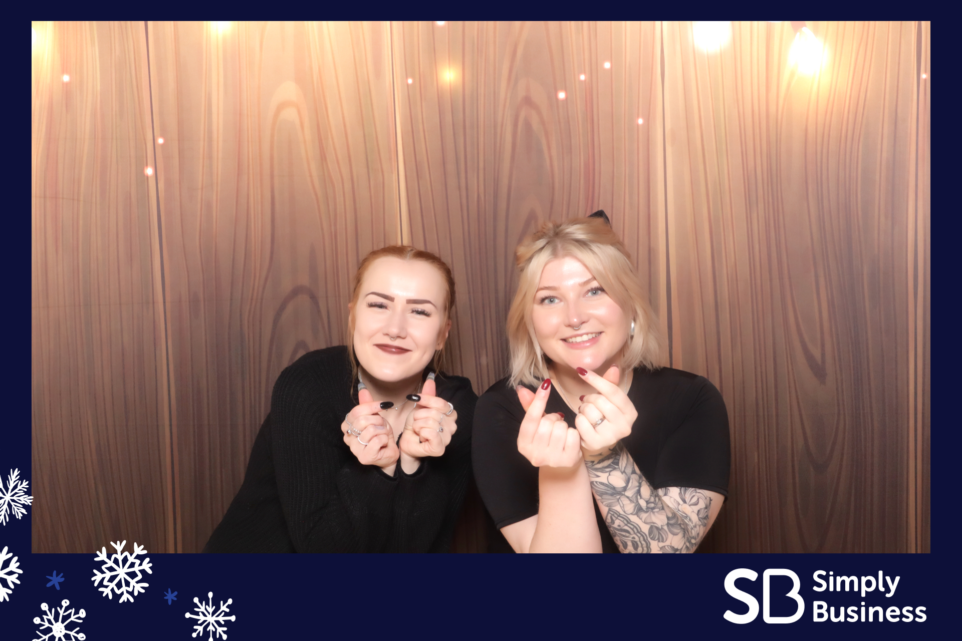 Simply Business Christmas 2023 | View more photos from the event at gallery.imprintphotobooths.co.uk/u/Imprint-Photobooths/Simply-Business-Christmas-2023