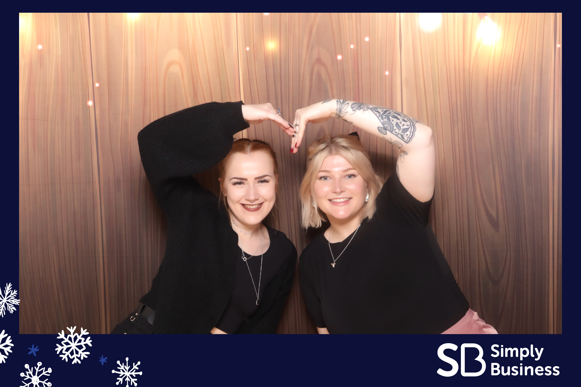 Simply Business Christmas 2023 | View more photos from the event at gallery.imprintphotobooths.co.uk/u/Imprint-Photobooths/Simply-Business-Christmas-2023