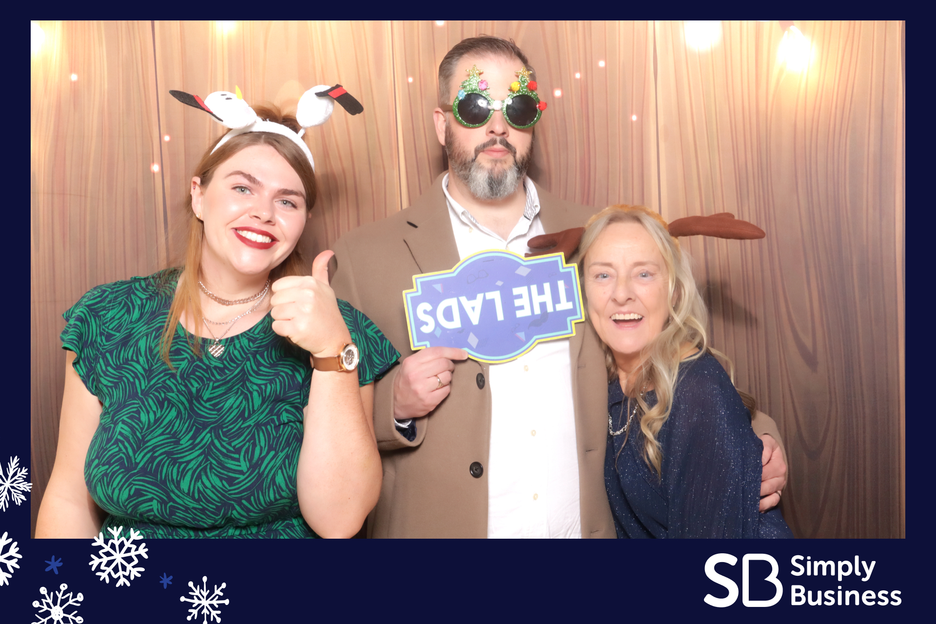 Simply Business Christmas 2023 | View more photos from the event at gallery.imprintphotobooths.co.uk/u/Imprint-Photobooths/Simply-Business-Christmas-2023
