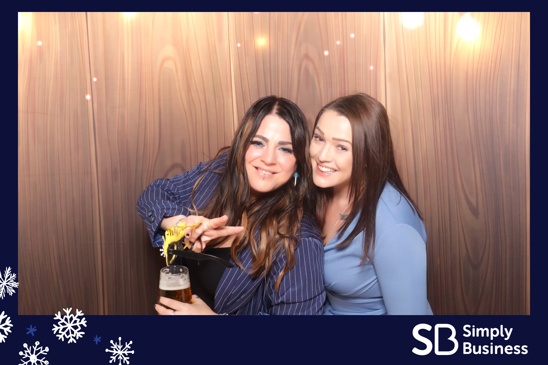 Simply Business Christmas 2023 | View more photos from the event at gallery.imprintphotobooths.co.uk/u/Imprint-Photobooths/Simply-Business-Christmas-2023