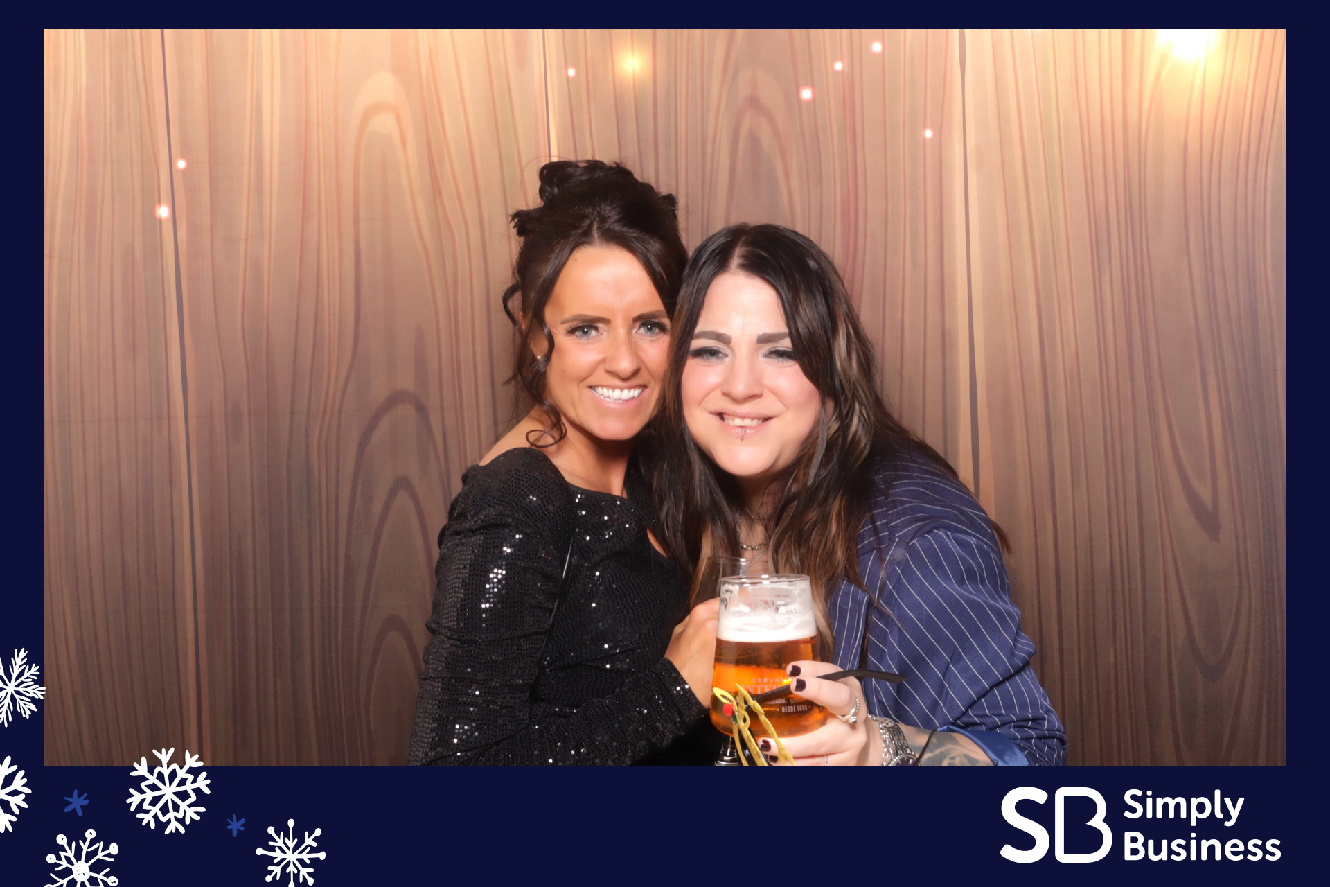 Simply Business Christmas 2023 | View more photos from the event at gallery.imprintphotobooths.co.uk/u/Imprint-Photobooths/Simply-Business-Christmas-2023