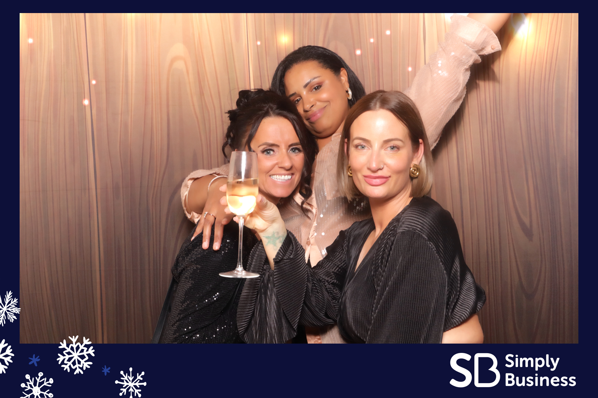 Simply Business Christmas 2023 | View more photos from the event at gallery.imprintphotobooths.co.uk/u/Imprint-Photobooths/Simply-Business-Christmas-2023