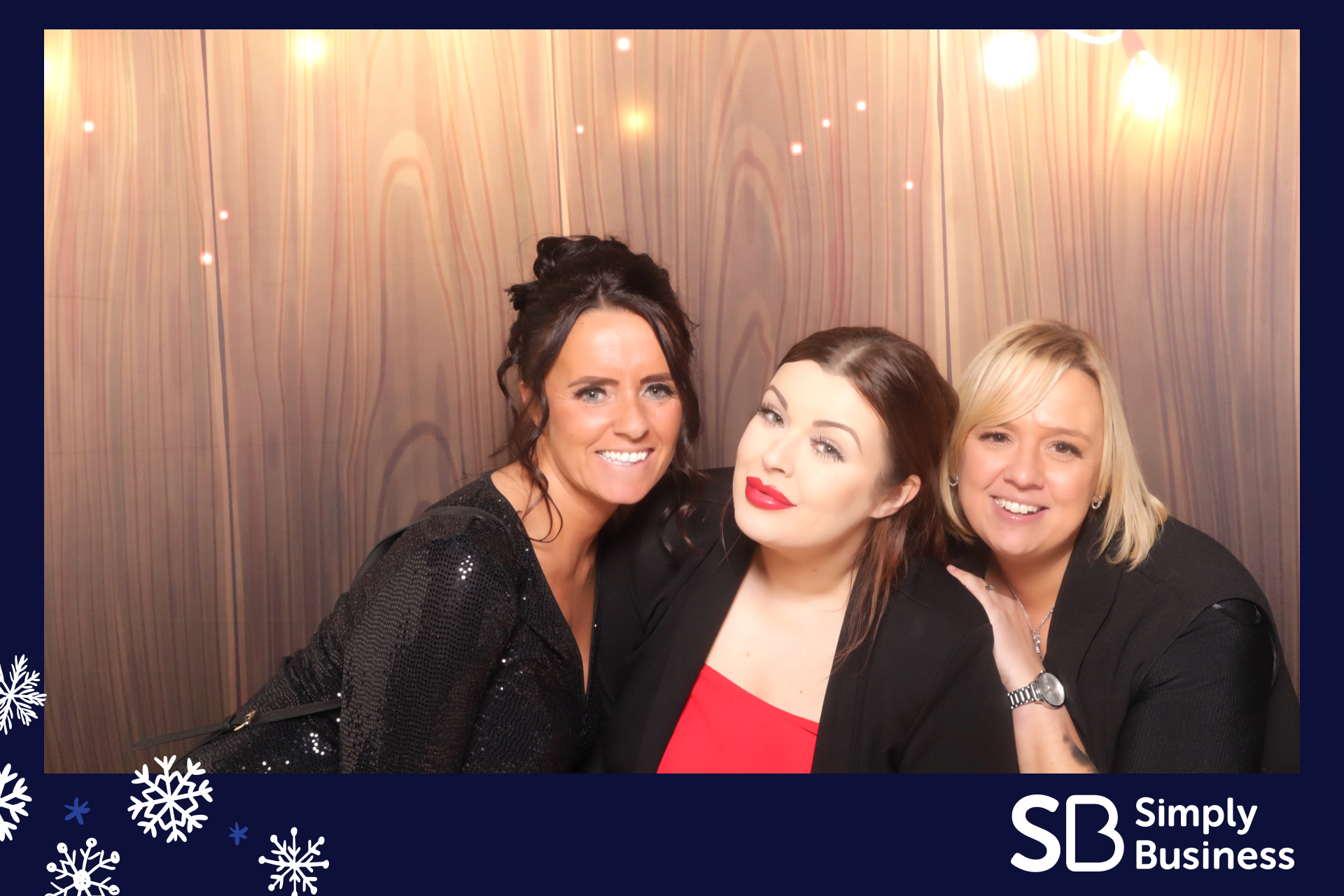 Simply Business Christmas 2023 | View more photos from the event at gallery.imprintphotobooths.co.uk/u/Imprint-Photobooths/Simply-Business-Christmas-2023