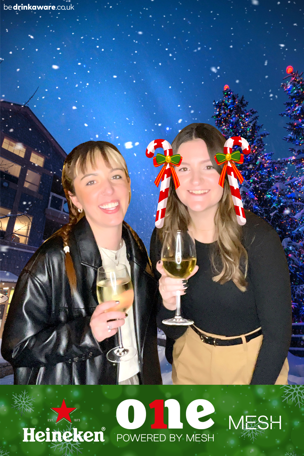 The Mesh Heineken Christmas Mashup | View more photos from the event at gallery.imprintphotobooths.co.uk/u/Imprint-Photobooths/The-Mesh-Heineken-Christmas-Mashup