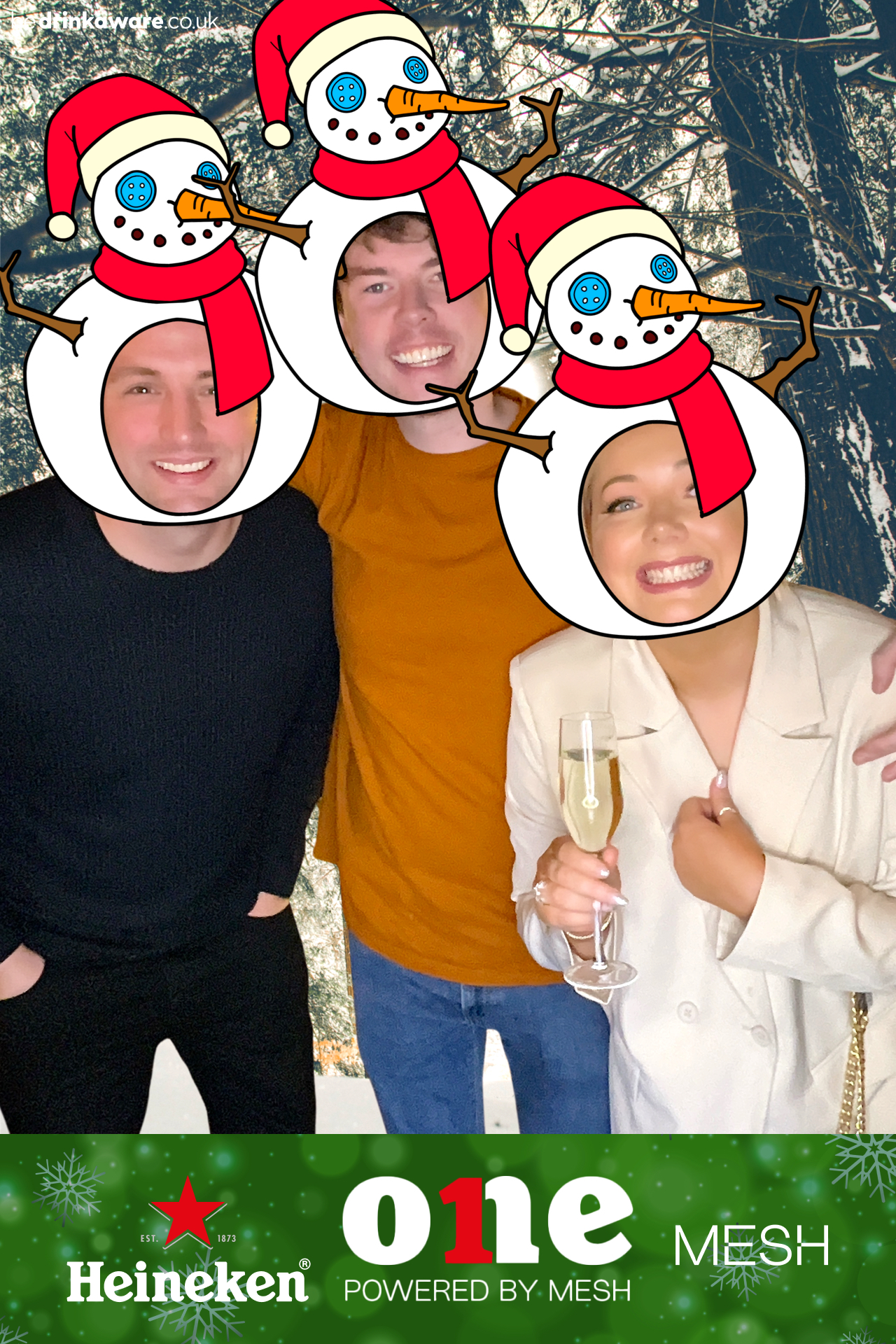 The Mesh Heineken Christmas Mashup | View more photos from the event at gallery.imprintphotobooths.co.uk/u/Imprint-Photobooths/The-Mesh-Heineken-Christmas-Mashup