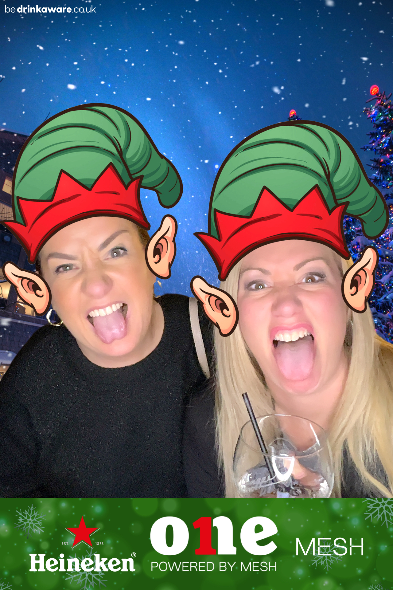 The Mesh Heineken Christmas Mashup | View more photos from the event at gallery.imprintphotobooths.co.uk/u/Imprint-Photobooths/The-Mesh-Heineken-Christmas-Mashup