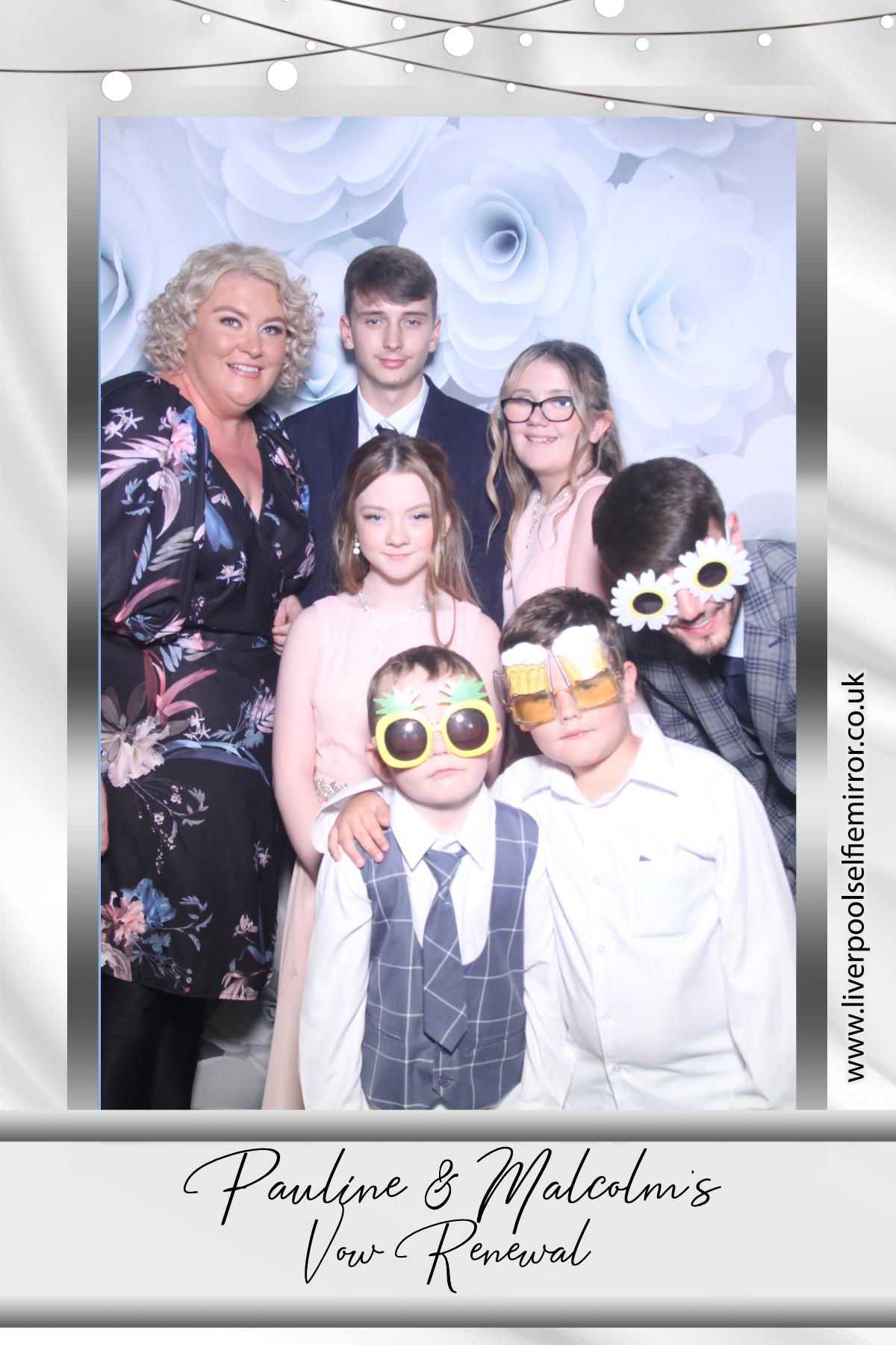 Malcolm & Pauline's Vow Renewal | View more photos from the event at gallery.liverpoolselfiemirror.co.uk/u/LiverpoolSelfieMirror/Malcolm-Paulines-Vow-Renewal