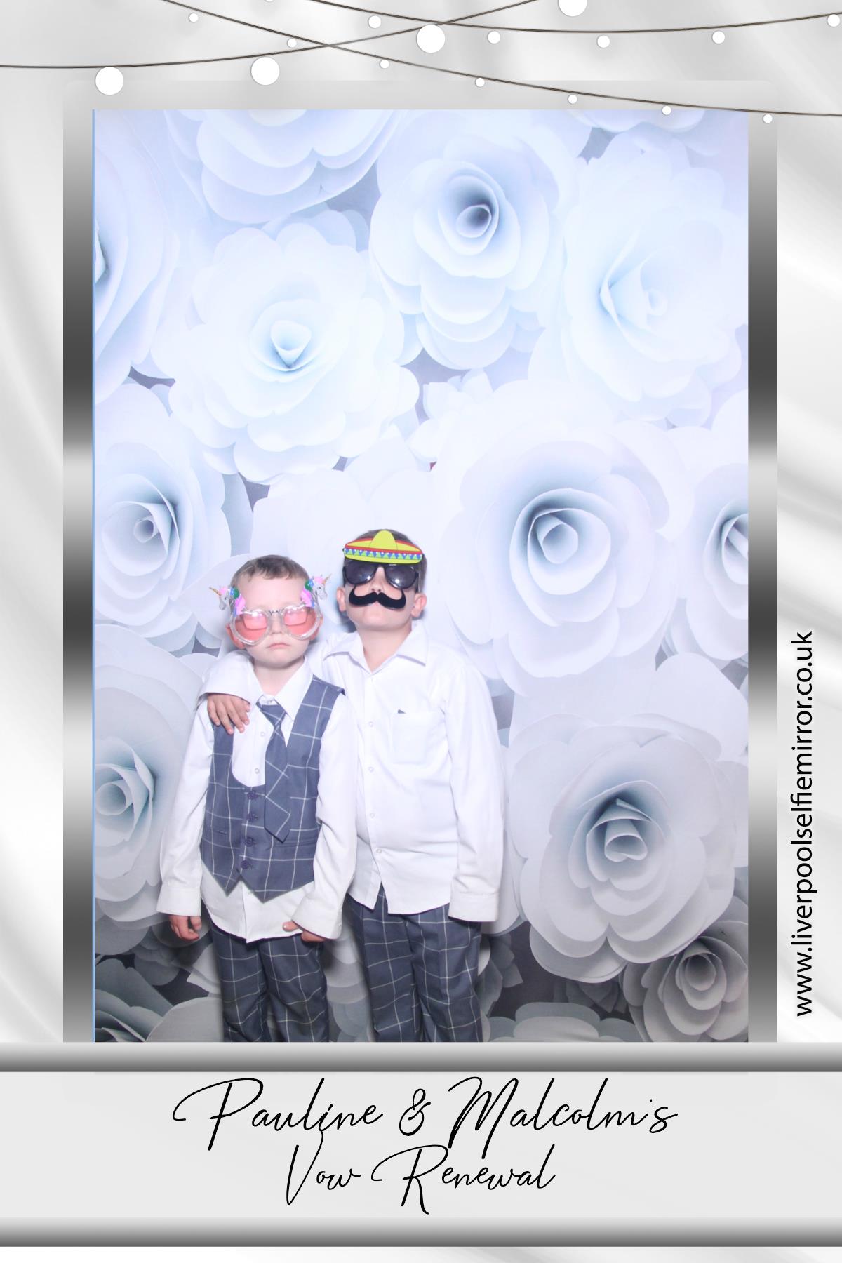 Malcolm & Pauline's Vow Renewal | View more photos from the event at gallery.liverpoolselfiemirror.co.uk/u/LiverpoolSelfieMirror/Malcolm-Paulines-Vow-Renewal