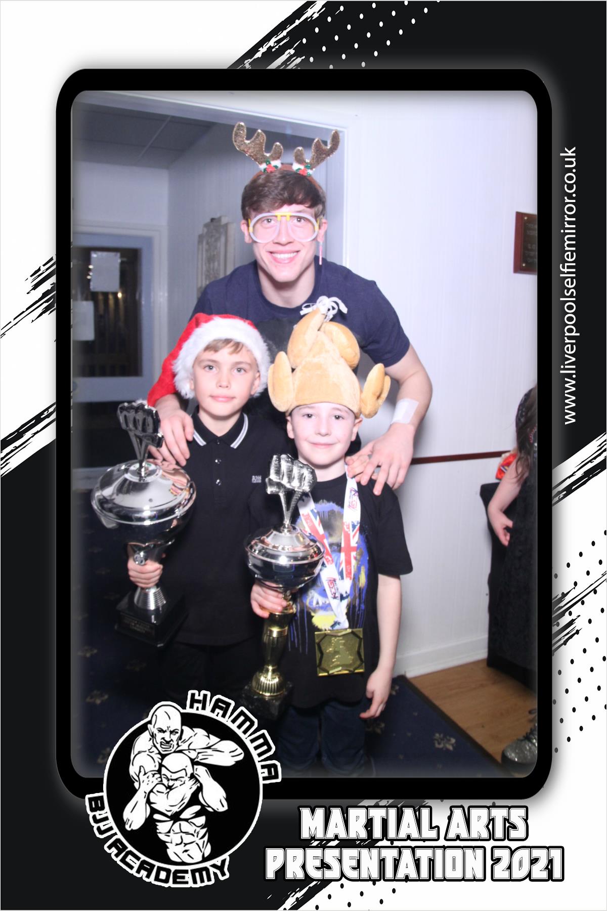 Martial Arts Presentation 2021 | View more photos from the event at gallery.liverpoolselfiemirror.co.uk/u/LiverpoolSelfieMirror/Martial-Arts-Presentation-2021