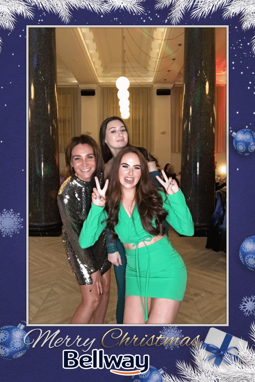 Bellway Homes Christmas Party | View more photos from the event at gallery.liverpoolselfiemirror.co.uk/u/LiverpoolSelfieMirror/Bellway-Homes-Christmas-Party