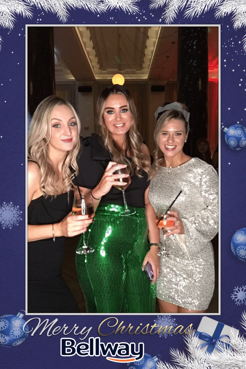 Bellway Homes Christmas Party | View more photos from the event at gallery.liverpoolselfiemirror.co.uk/u/LiverpoolSelfieMirror/Bellway-Homes-Christmas-Party