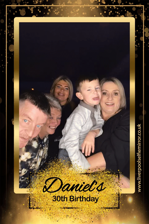 Daniel's 30th Birthday | View more photos from the event at gallery.liverpoolselfiemirror.co.uk/u/LiverpoolSelfieMirror/Daniels-30th-Birthday