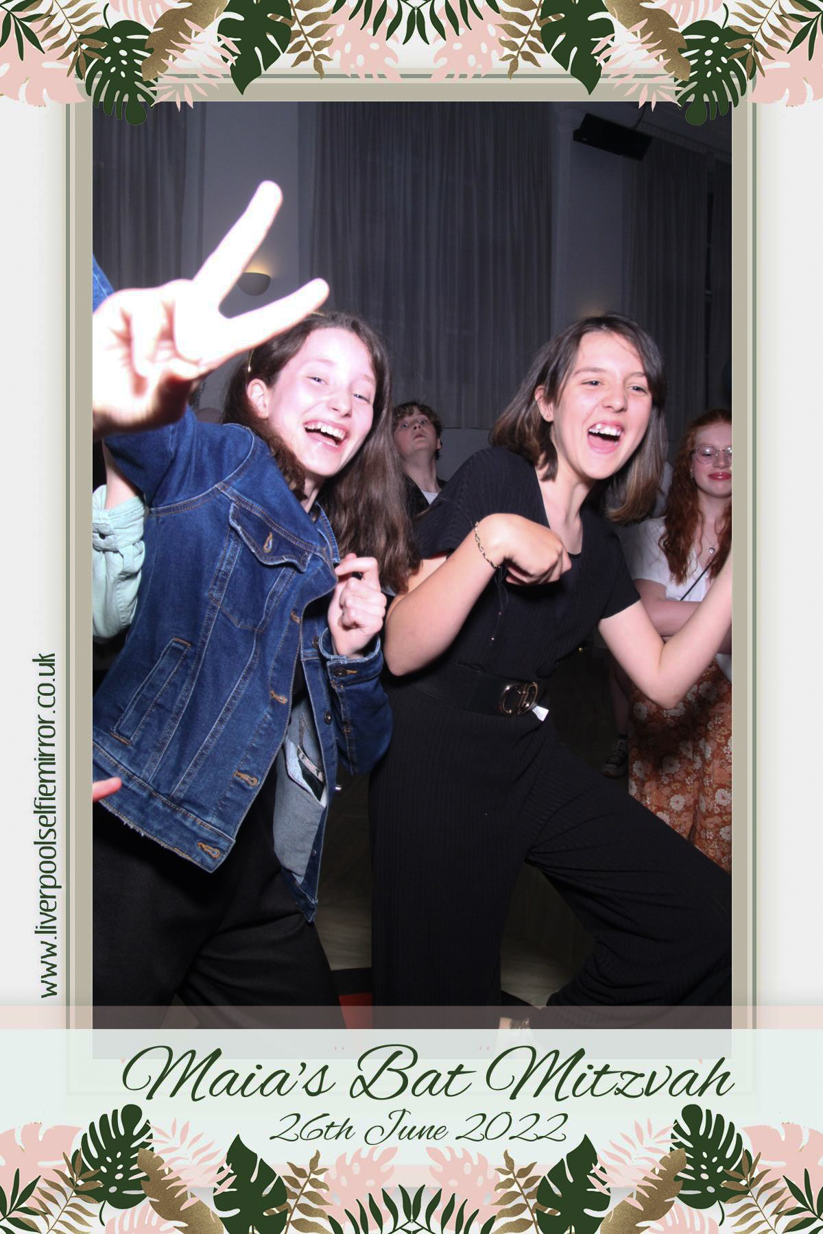 Maia's Bat-Mitzvah | View more photos from the event at gallery.liverpoolselfiemirror.co.uk/u/LiverpoolSelfieMirror/Maias-Bat-Mitzvah