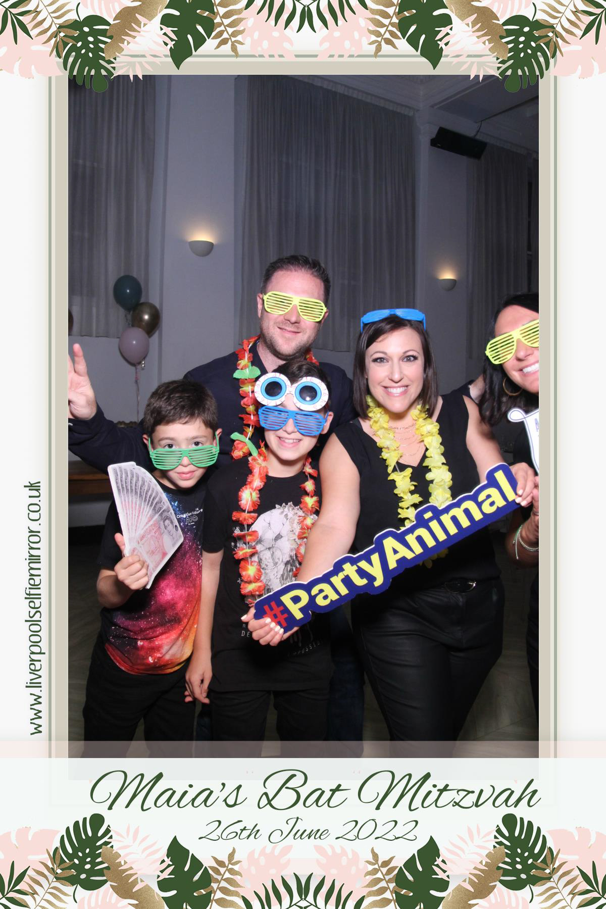 Maia's Bat-Mitzvah | View more photos from the event at gallery.liverpoolselfiemirror.co.uk/u/LiverpoolSelfieMirror/Maias-Bat-Mitzvah