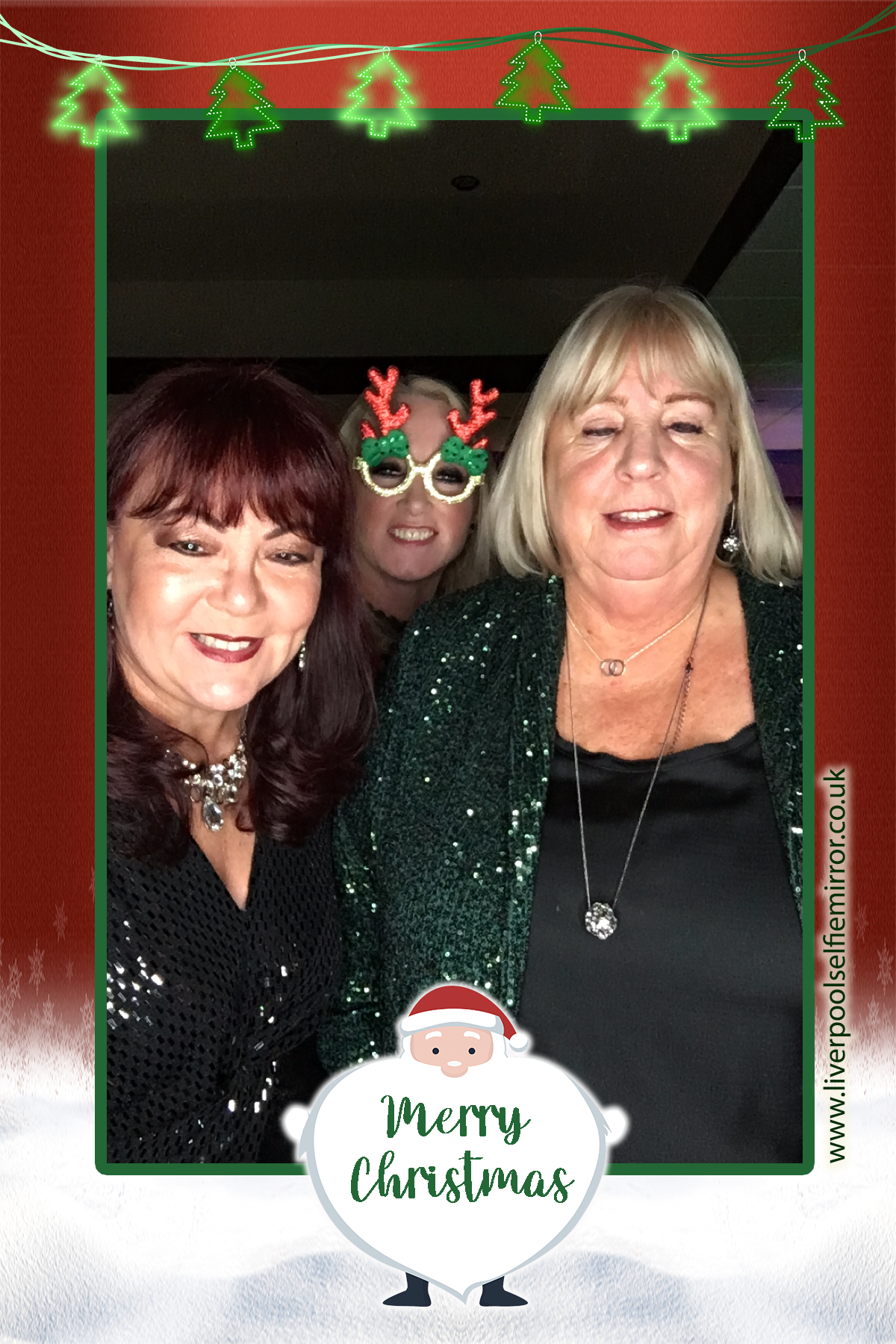 Shirley's Slimming World Xmas Party | View more photos from the event at gallery.liverpoolselfiemirror.co.uk/u/LiverpoolSelfieMirror/Shirleys-Slimming-World-Xmas-Party