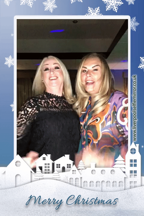 Shirley's Slimming World Xmas Party | View more photos from the event at gallery.liverpoolselfiemirror.co.uk/u/LiverpoolSelfieMirror/Shirleys-Slimming-World-Xmas-Party