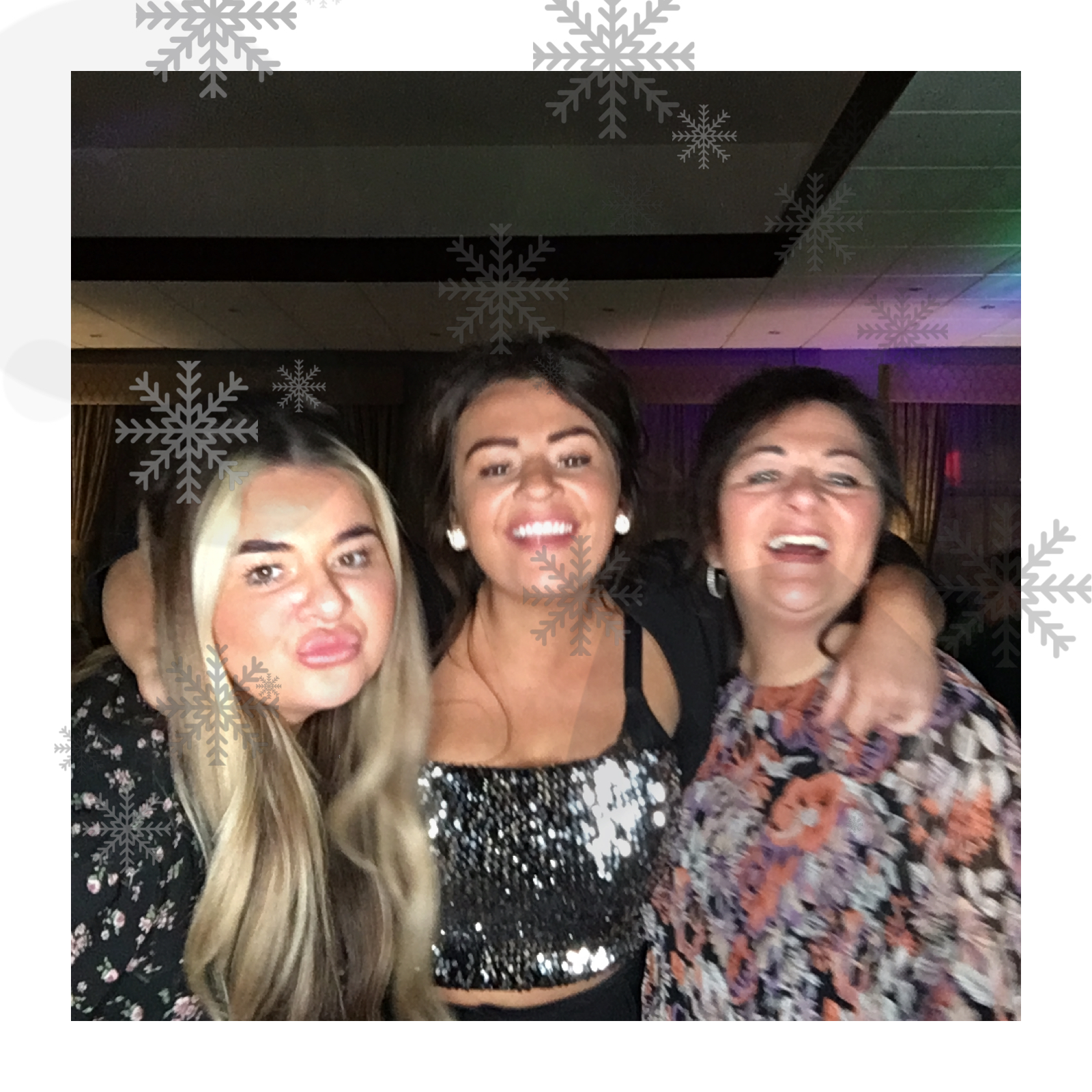 Shirley's Slimming World Xmas Party | View more photos from the event at gallery.liverpoolselfiemirror.co.uk/u/LiverpoolSelfieMirror/Shirleys-Slimming-World-Xmas-Party