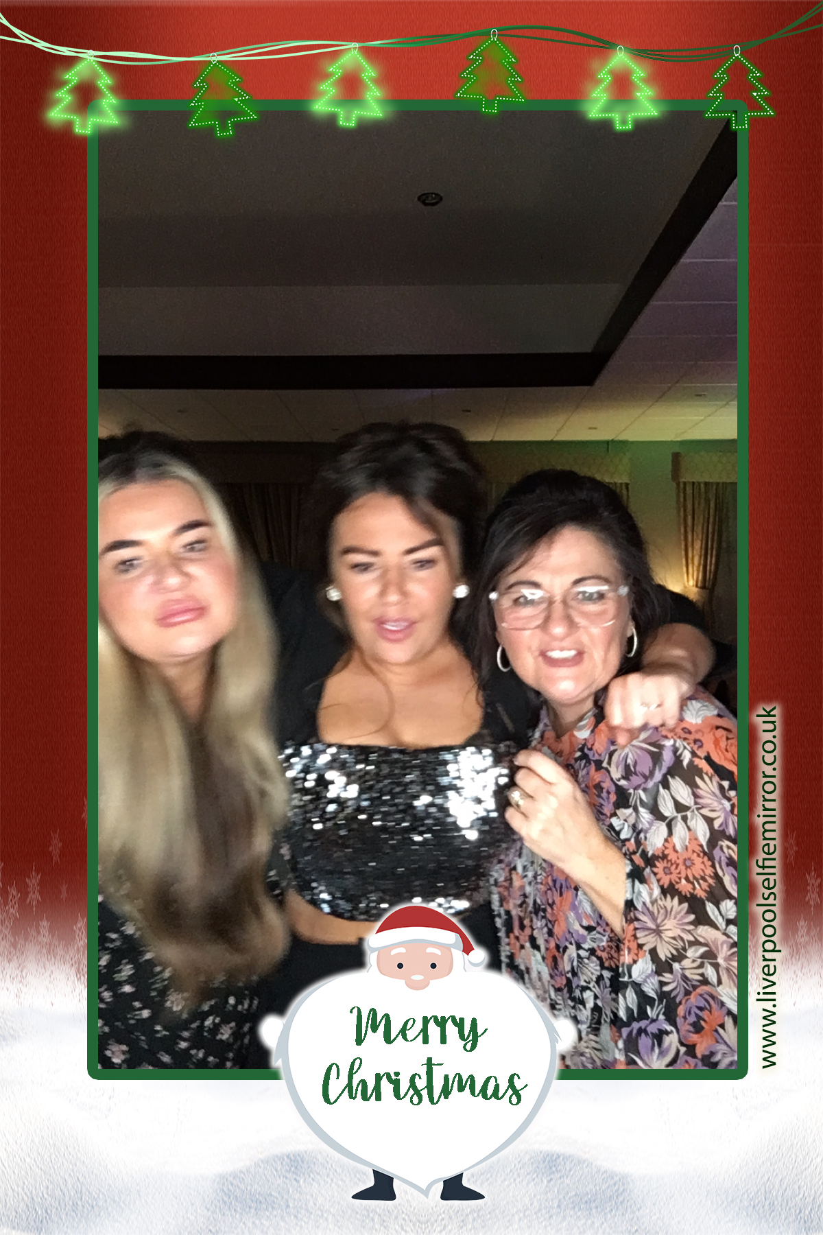 Shirley's Slimming World Xmas Party | View more photos from the event at gallery.liverpoolselfiemirror.co.uk/u/LiverpoolSelfieMirror/Shirleys-Slimming-World-Xmas-Party