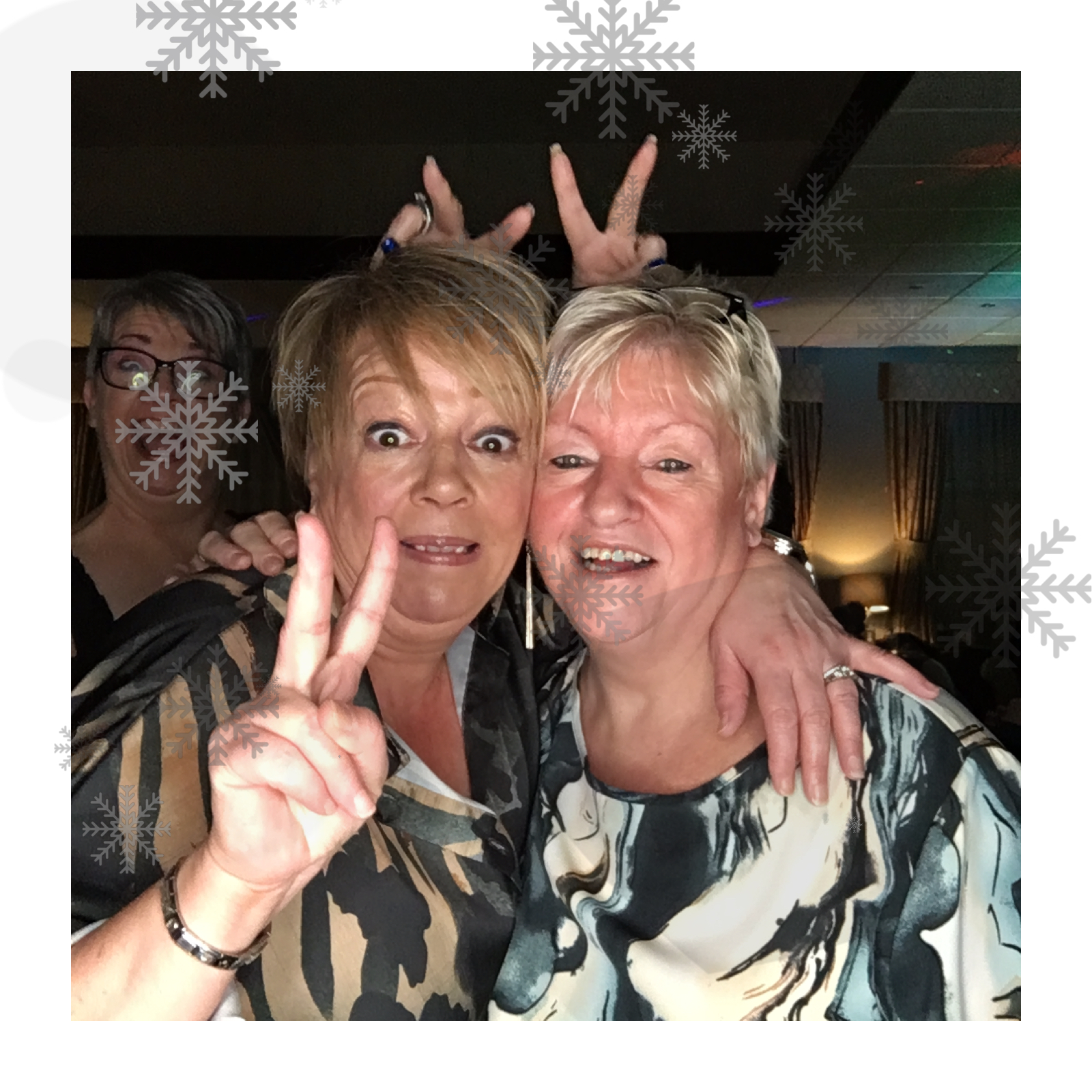 Shirley's Slimming World Xmas Party | View more photos from the event at gallery.liverpoolselfiemirror.co.uk/u/LiverpoolSelfieMirror/Shirleys-Slimming-World-Xmas-Party