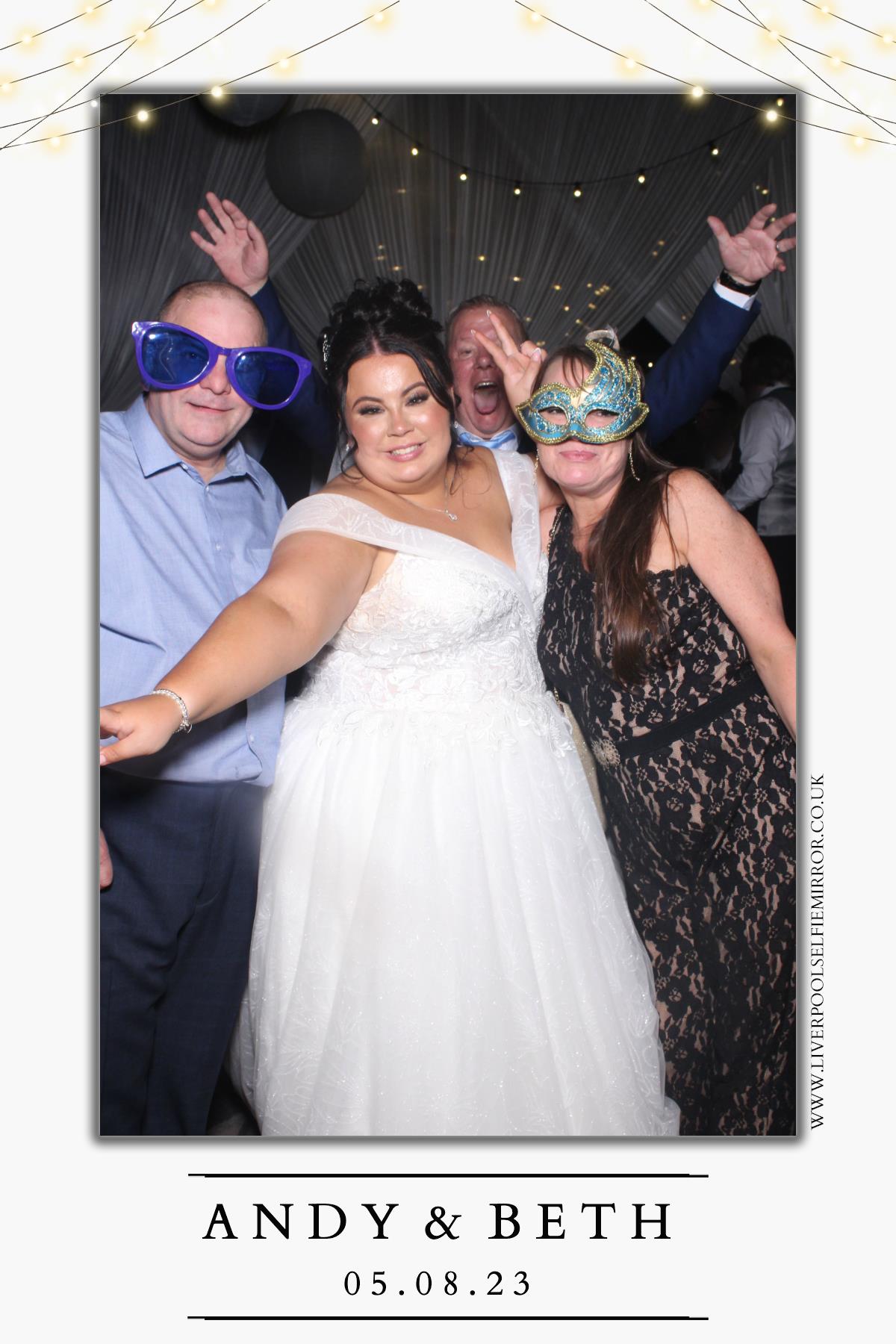 Andy & Beth's Wedding | View more photos from the event at gallery.liverpoolselfiemirror.co.uk/u/LiverpoolSelfieMirror/Andy-Beths-Wedding