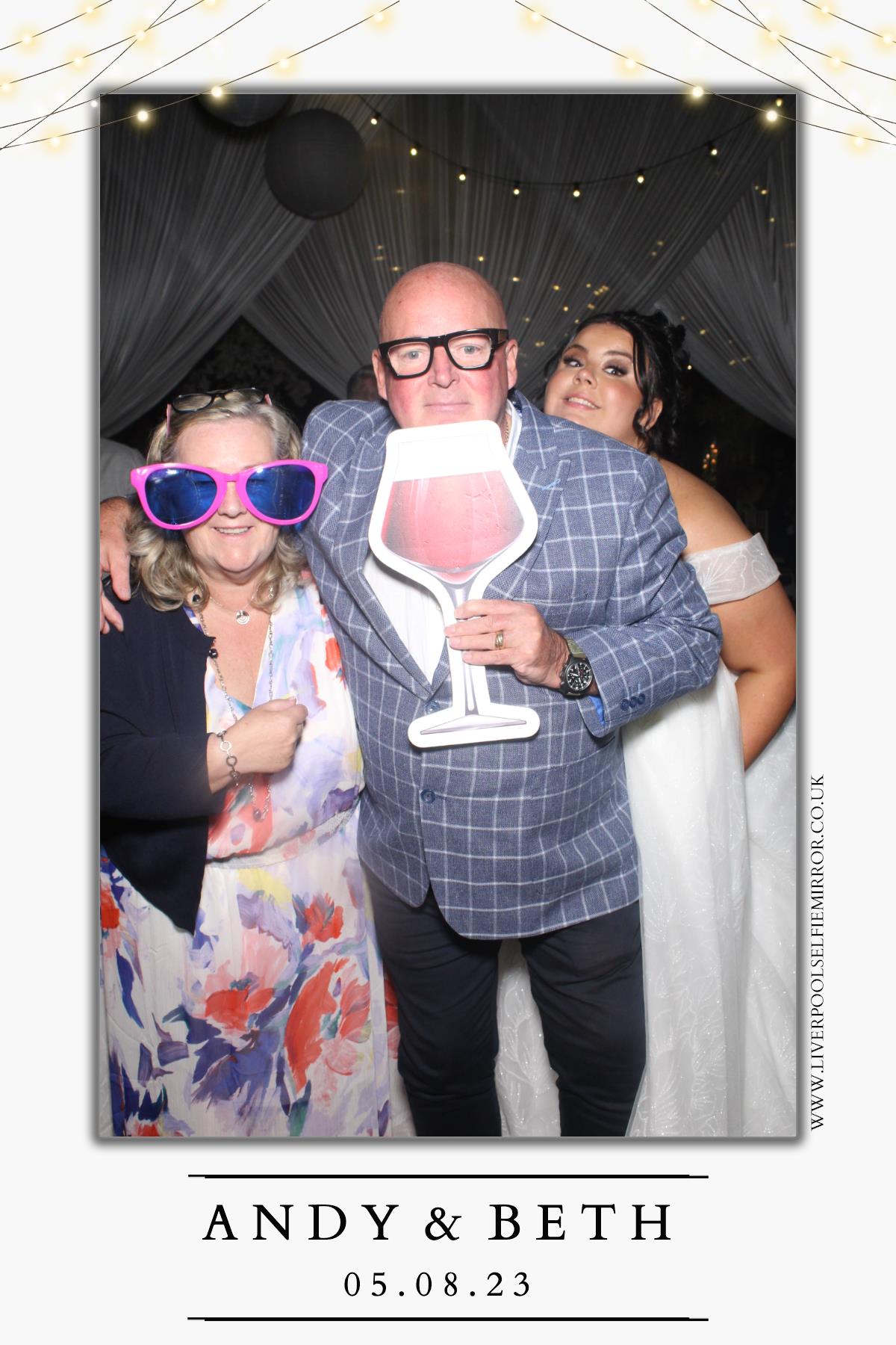 Andy & Beth's Wedding | View more photos from the event at gallery.liverpoolselfiemirror.co.uk/u/LiverpoolSelfieMirror/Andy-Beths-Wedding