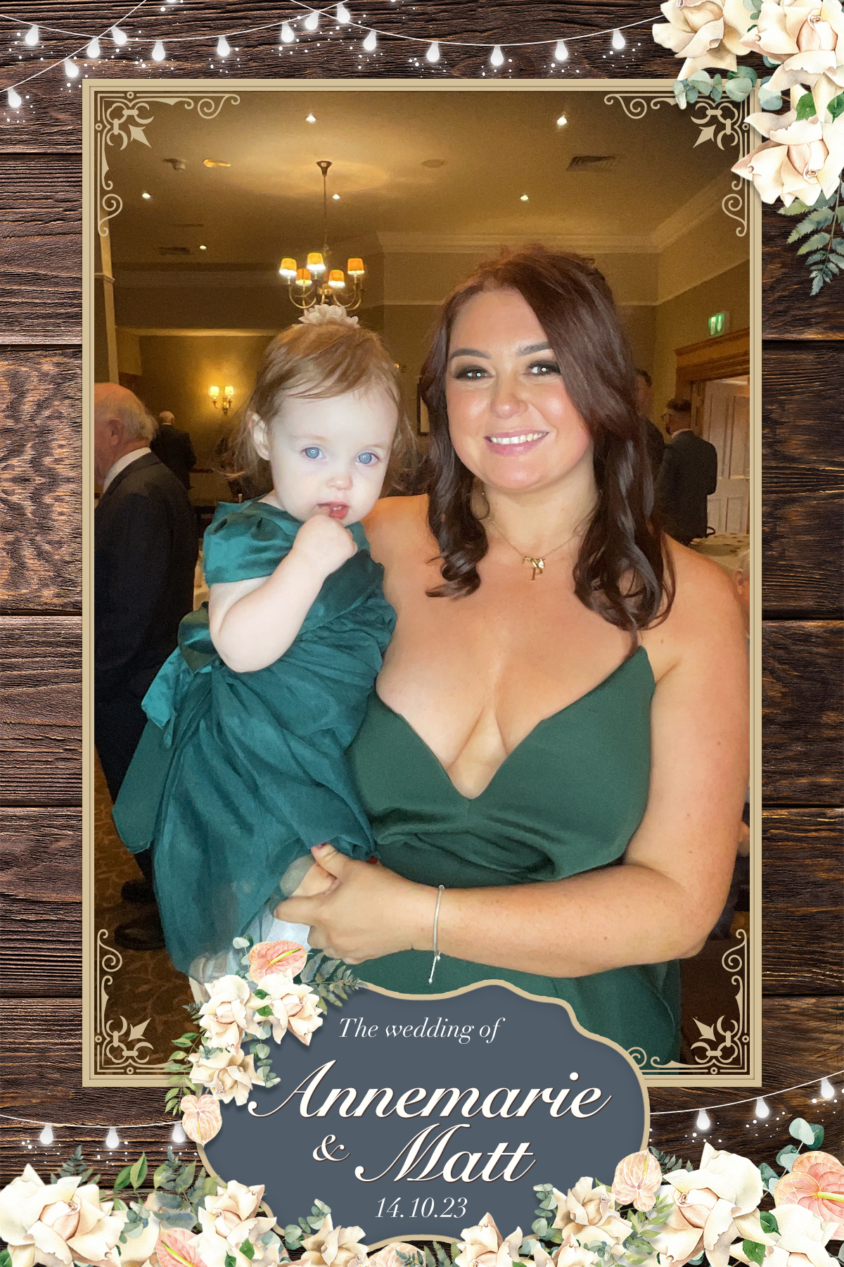 Annemarie & Matt's Wedding | View more photos from the event at gallery.liverpoolselfiemirror.co.uk/u/LiverpoolSelfieMirror/Annemarie-Matts-Wedding