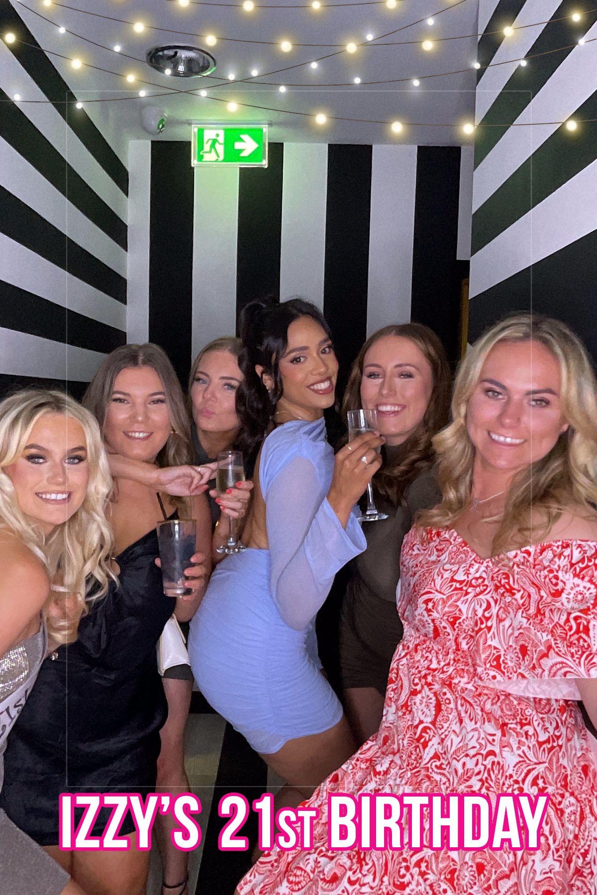 Izzy' 21st Birthday | View more photos from the event at gallery.liverpoolselfiemirror.co.uk/u/LiverpoolSelfieMirror/Izzy-21st-Birthday