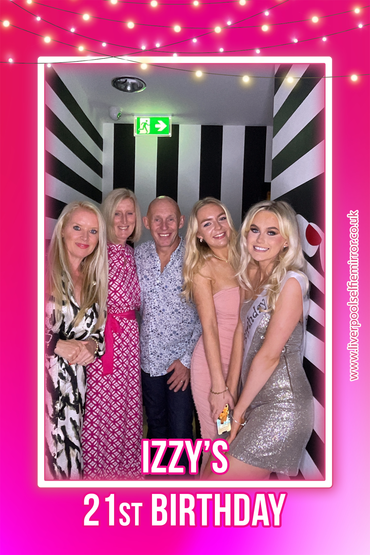 Izzy' 21st Birthday | View more photos from the event at gallery.liverpoolselfiemirror.co.uk/u/LiverpoolSelfieMirror/Izzy-21st-Birthday