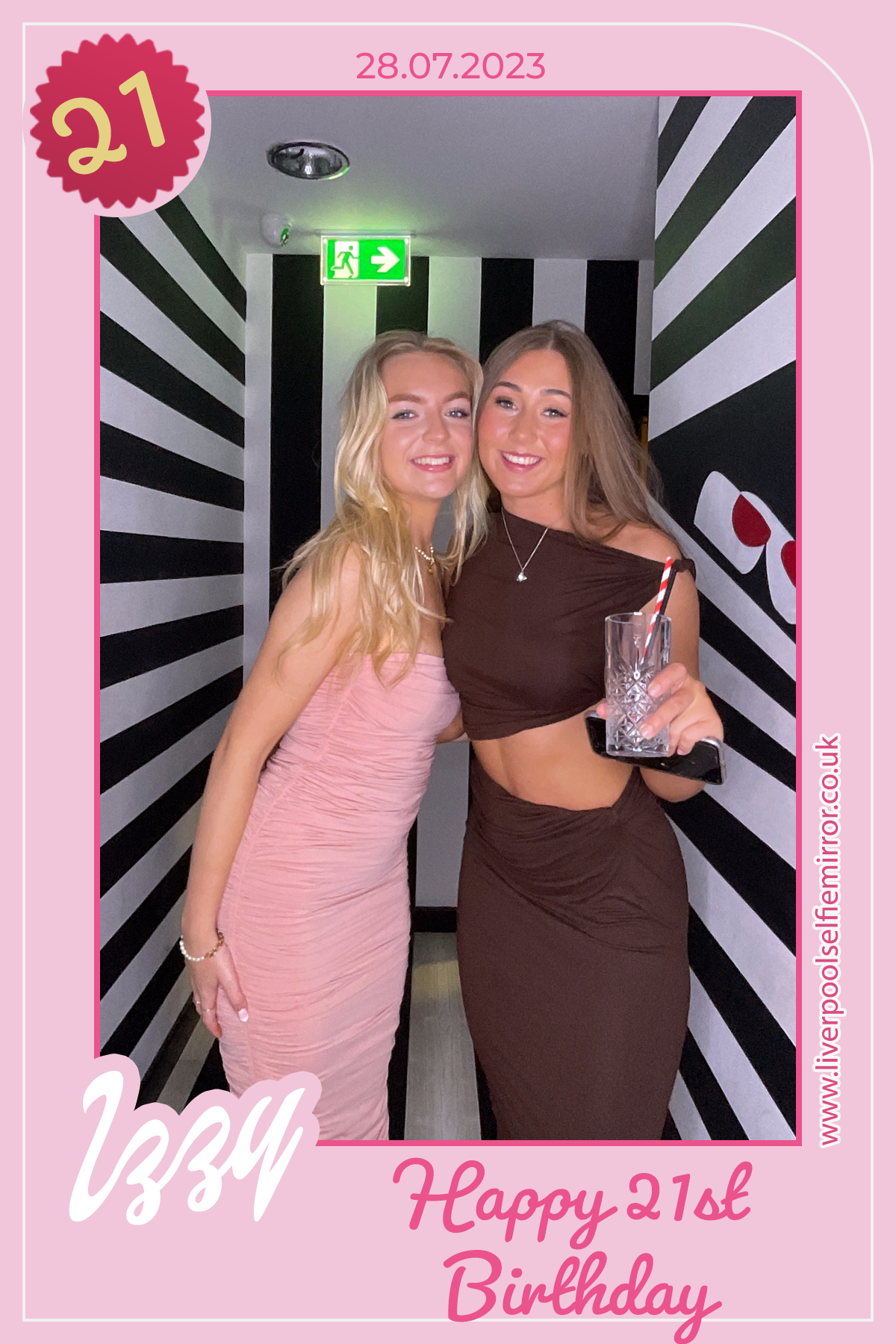 Izzy' 21st Birthday | View more photos from the event at gallery.liverpoolselfiemirror.co.uk/u/LiverpoolSelfieMirror/Izzy-21st-Birthday