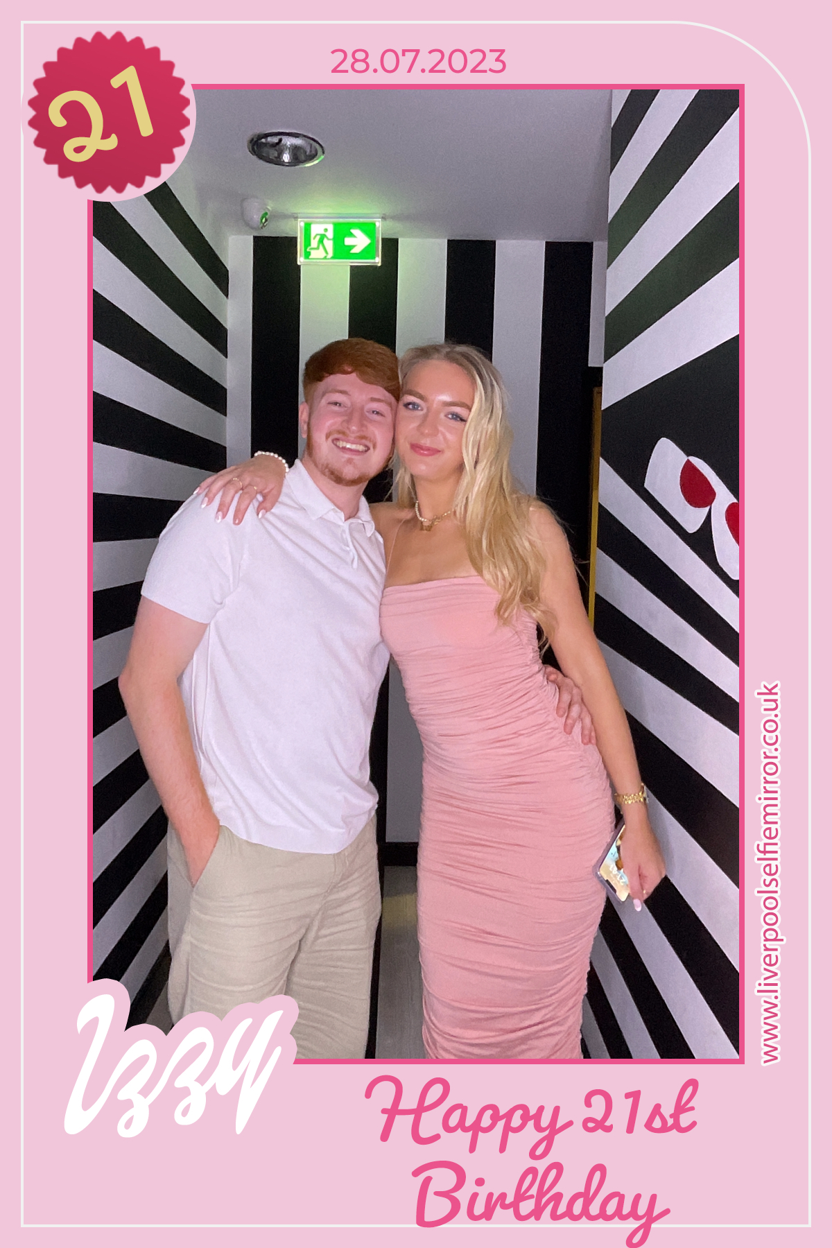 Izzy' 21st Birthday | View more photos from the event at gallery.liverpoolselfiemirror.co.uk/u/LiverpoolSelfieMirror/Izzy-21st-Birthday