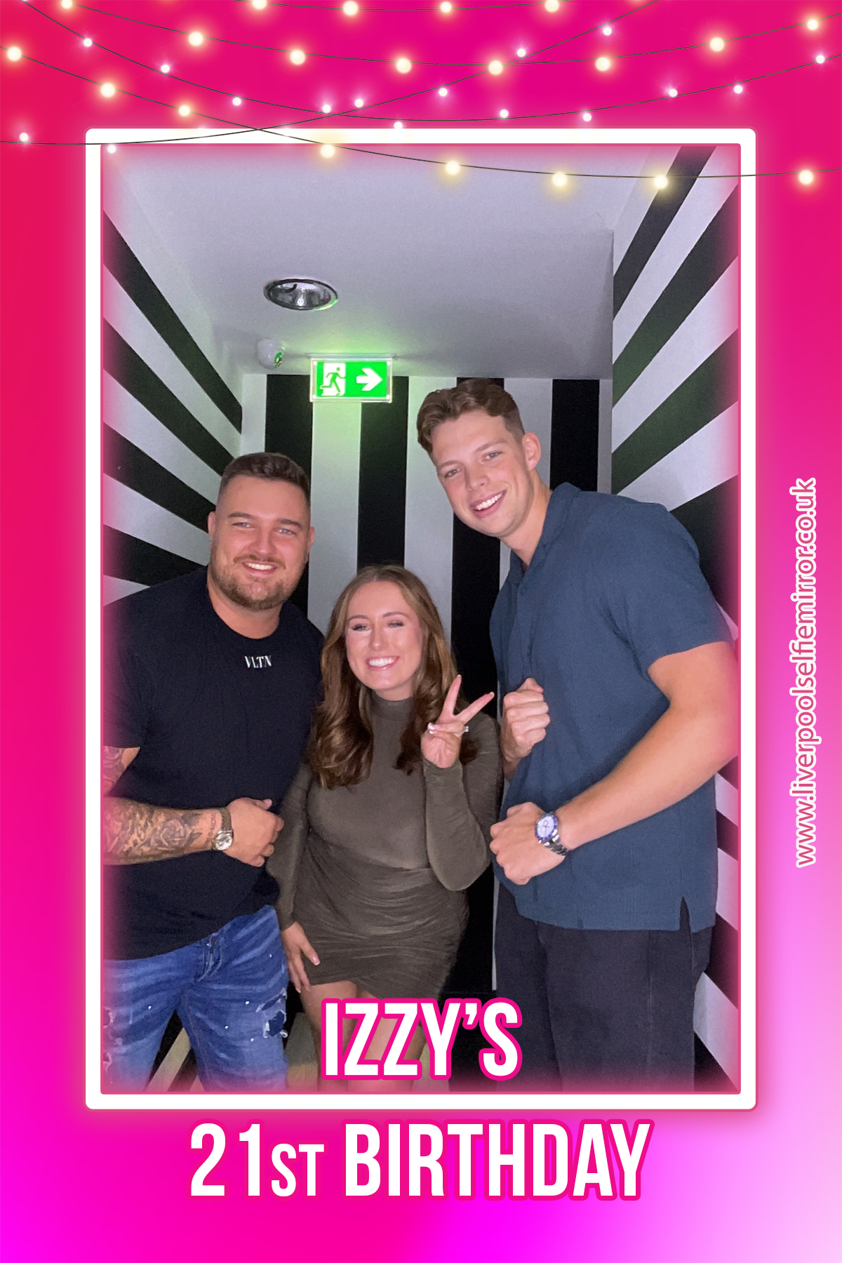 Izzy' 21st Birthday | View more photos from the event at gallery.liverpoolselfiemirror.co.uk/u/LiverpoolSelfieMirror/Izzy-21st-Birthday