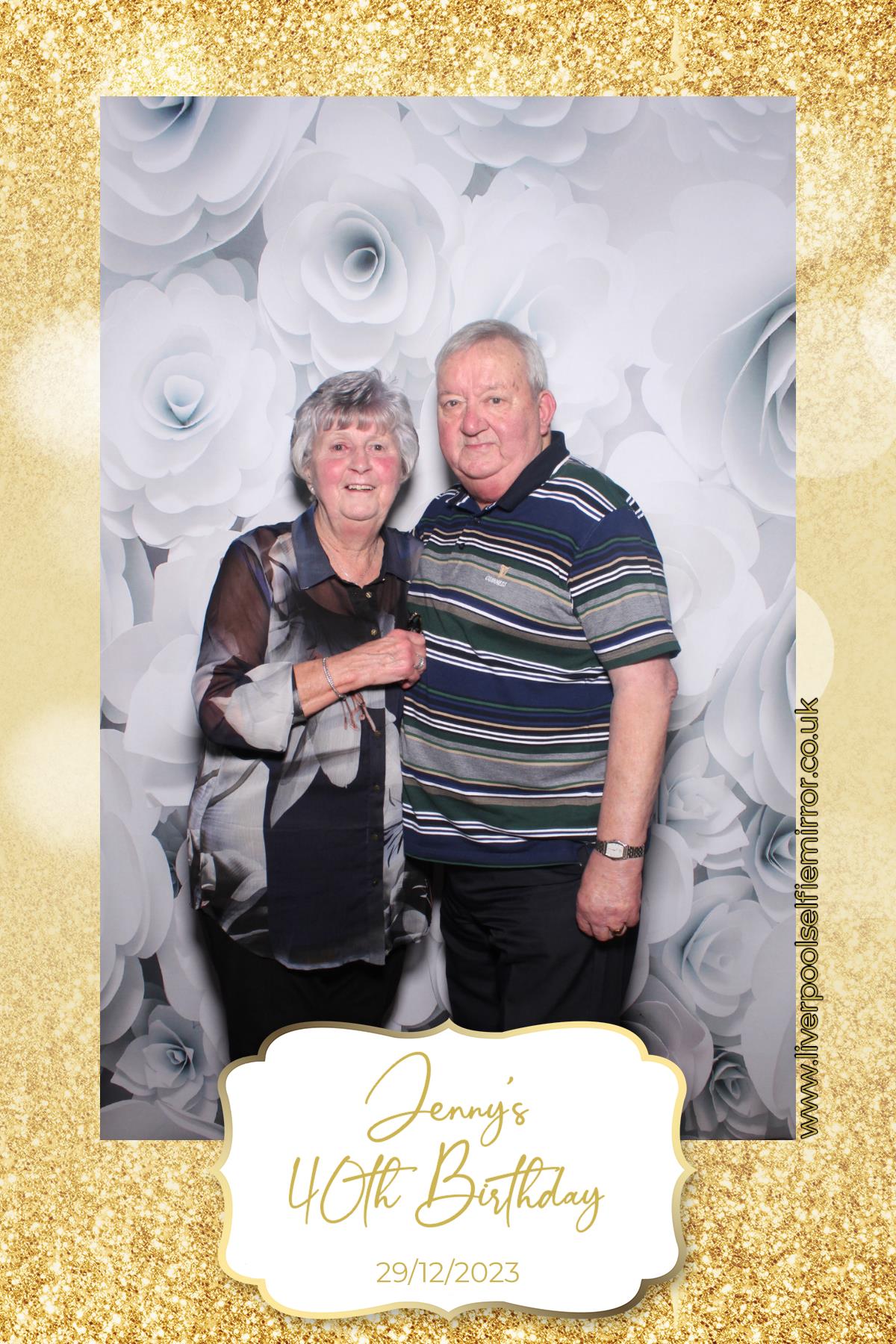Jenny's 40th Birthday | View more photos from the event at gallery.liverpoolselfiemirror.co.uk/u/LiverpoolSelfieMirror/Jennys-40th-Birthday