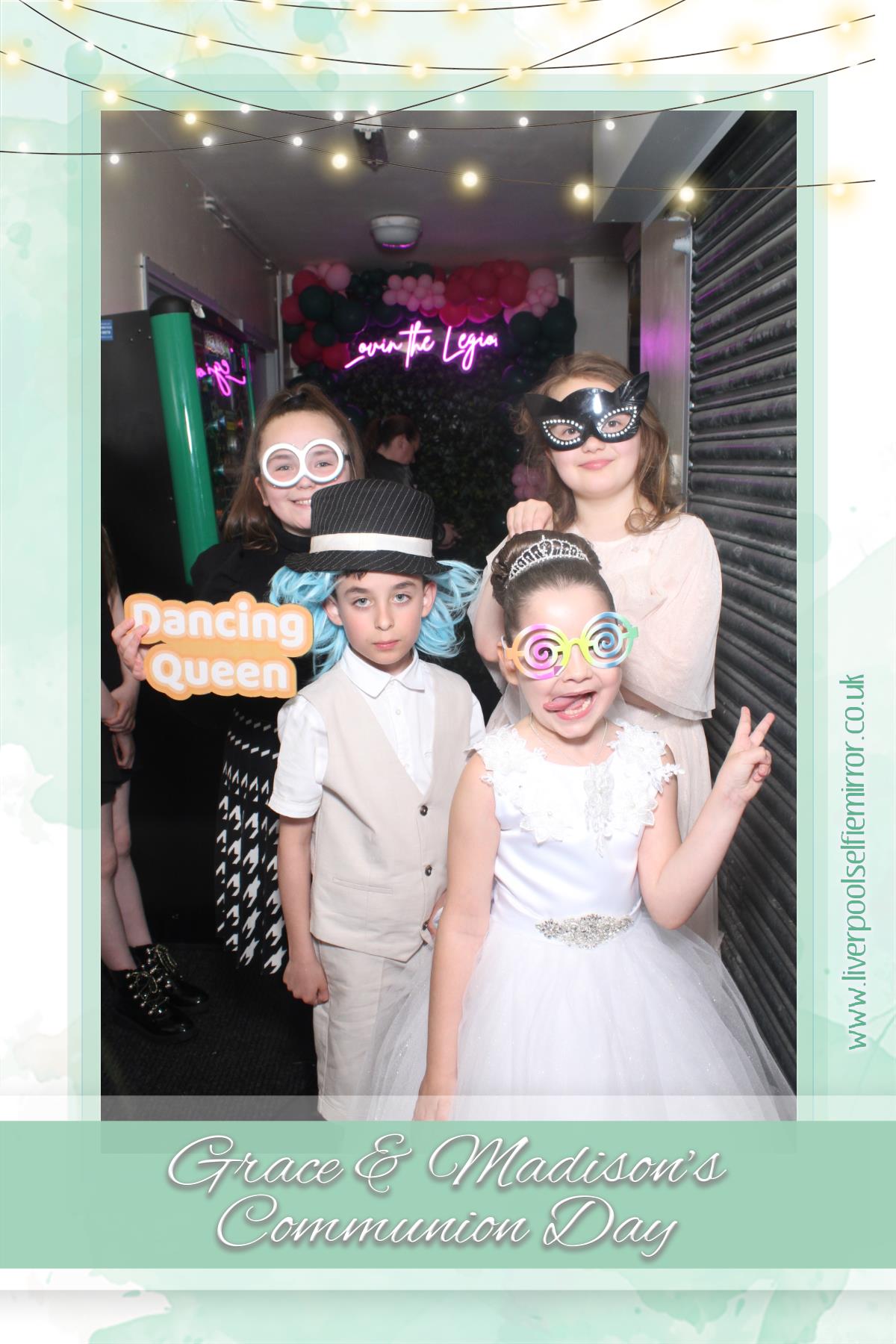 Madison & Grace's Communion | View more photos from the event at gallery.liverpoolselfiemirror.co.uk/u/LiverpoolSelfieMirror/Madison-Graces-Communion