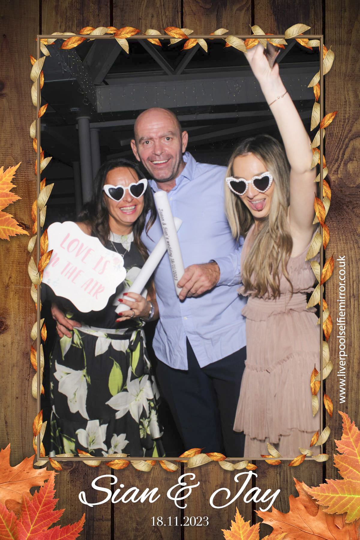 Sian & Jay's Wedding | View more photos from the event at gallery.liverpoolselfiemirror.co.uk/u/LiverpoolSelfieMirror/Sian-Jays-Wedding