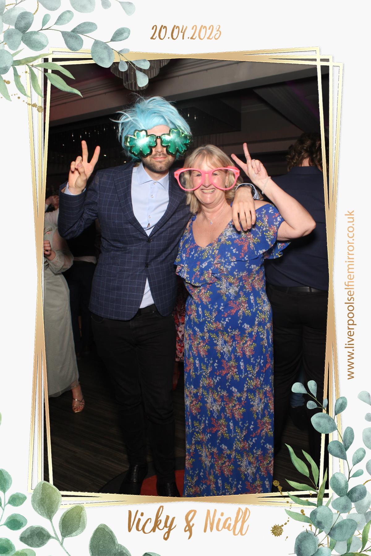 Vicky & Niall's Wedding | View more photos from the event at gallery.liverpoolselfiemirror.co.uk/u/LiverpoolSelfieMirror/Vicky-Nialls-Wedding