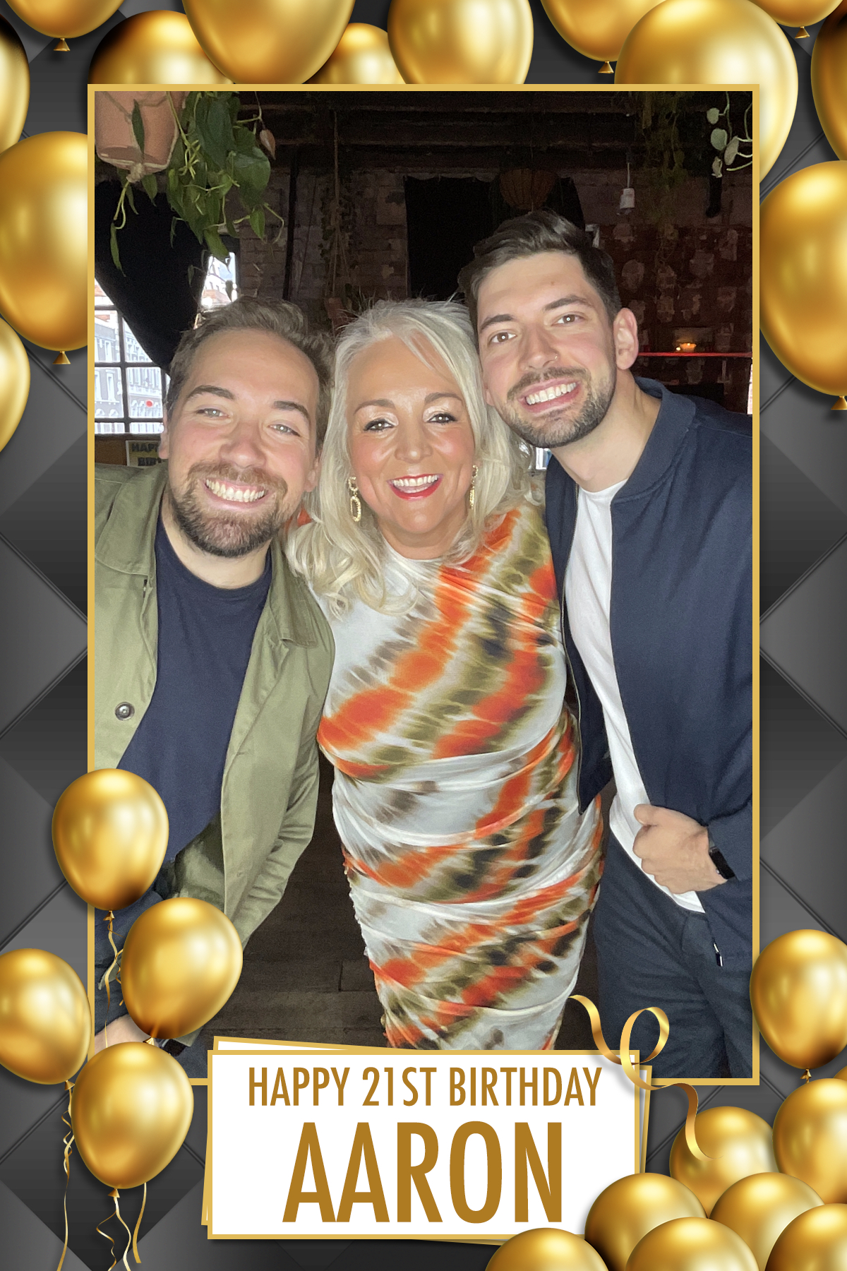 Aaron's 21st | View more photos from the event at gallery.liverpoolselfiemirror.co.uk/u/LiverpoolSelfieMirror/Aarons-21st