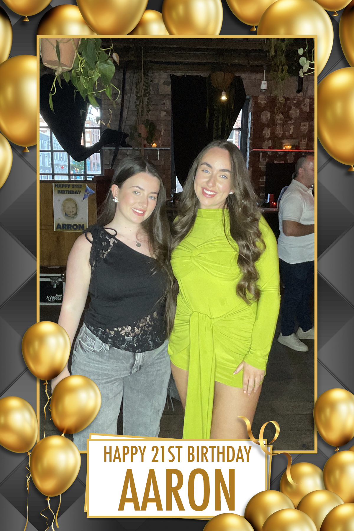Aaron's 21st | View more photos from the event at gallery.liverpoolselfiemirror.co.uk/u/LiverpoolSelfieMirror/Aarons-21st