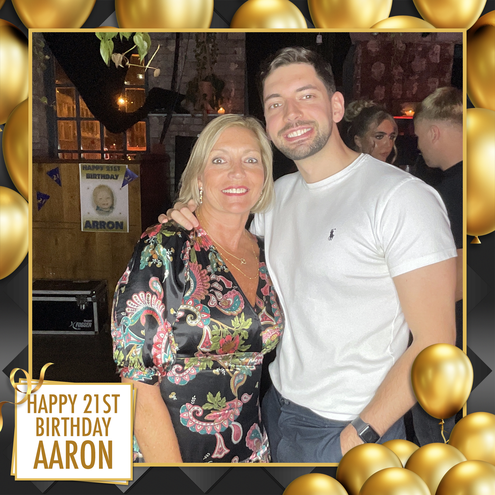 Aaron's 21st | View more photos from the event at gallery.liverpoolselfiemirror.co.uk/u/LiverpoolSelfieMirror/Aarons-21st