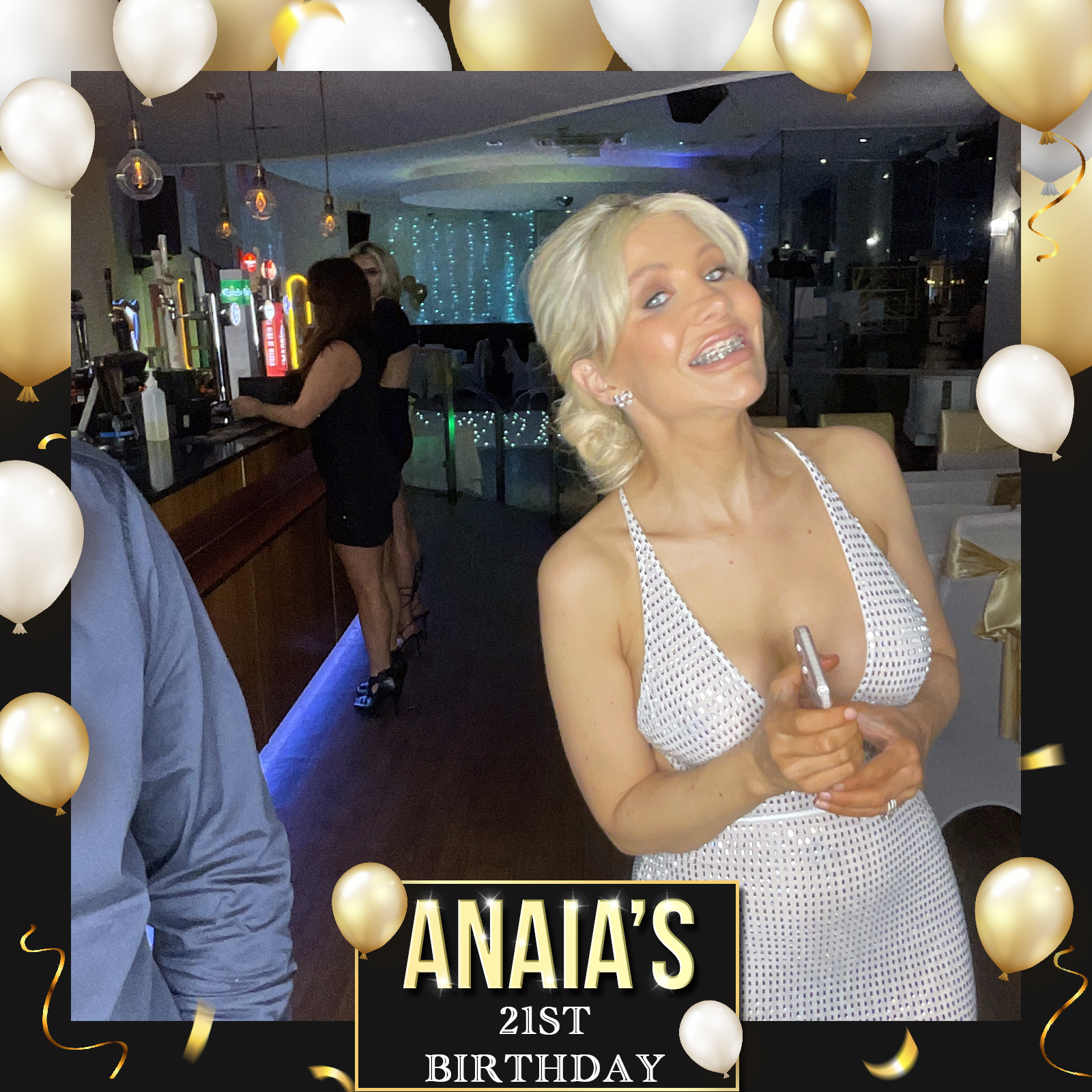Anaia's 21st Birthday | View more photos from the event at gallery.liverpoolselfiemirror.co.uk/u/LiverpoolSelfieMirror/Anaias-21st-Birthday