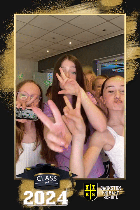 Barnston School Year 6 Leavers Party | View more photos from the event at gallery.liverpoolselfiemirror.co.uk/u/LiverpoolSelfieMirror/Barnston-School-Year-6-Leavers-Party