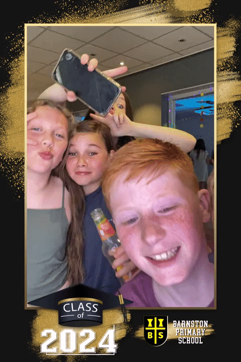 Barnston School Year 6 Leavers Party | View more photos from the event at gallery.liverpoolselfiemirror.co.uk/u/LiverpoolSelfieMirror/Barnston-School-Year-6-Leavers-Party