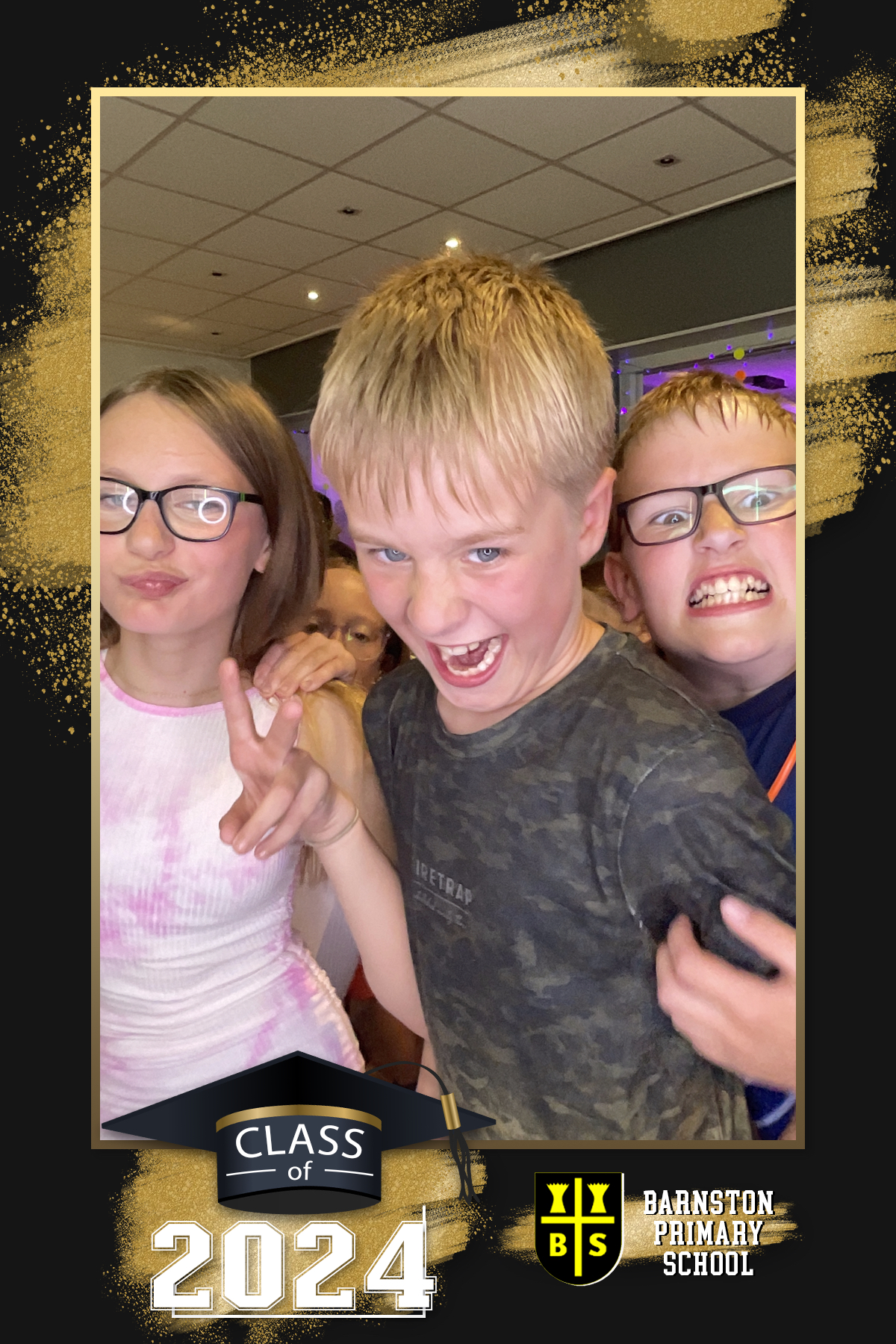 Barnston School Year 6 Leavers Party | View more photos from the event at gallery.liverpoolselfiemirror.co.uk/u/LiverpoolSelfieMirror/Barnston-School-Year-6-Leavers-Party