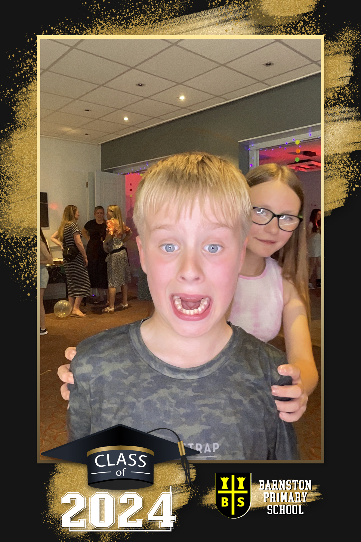 Barnston School Year 6 Leavers Party | View more photos from the event at gallery.liverpoolselfiemirror.co.uk/u/LiverpoolSelfieMirror/Barnston-School-Year-6-Leavers-Party